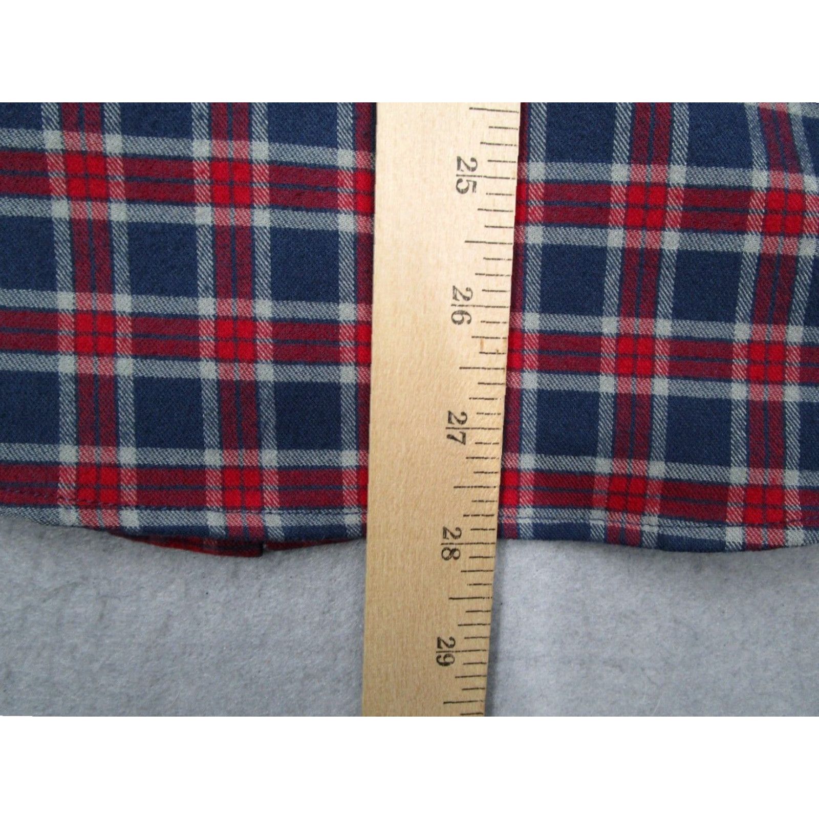 UNTUCKit UNTUCKIT Button-Up Shirt Mens Medium Slim Fit Red Check Long Sleeve Passaros Flannel Outdoor Workwear Size US M / EU 48-50 / 2 - 7 Thumbnail