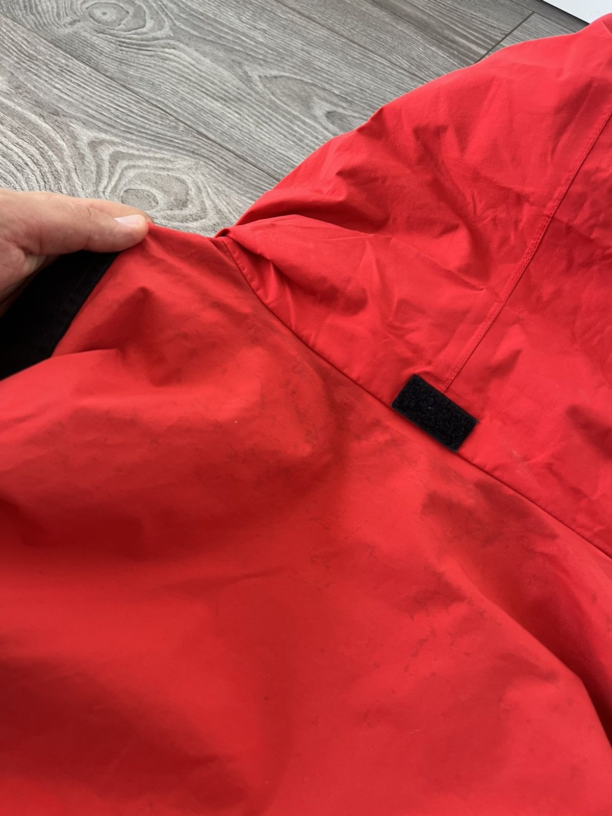 Helly Hansen VINTAGE‼️ Helly Hansen Rare 90s Waterproof Gorpcore Jacket Size US L / EU 52-54 / 3 - 25 Thumbnail