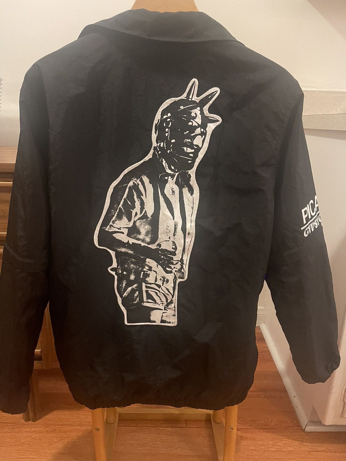 Pleasures Pleasures “Gypsy Cowboy” Picasso Graphic Jacket – Size L Size US L / EU 52-54 / 3 - 1 Thumbnail