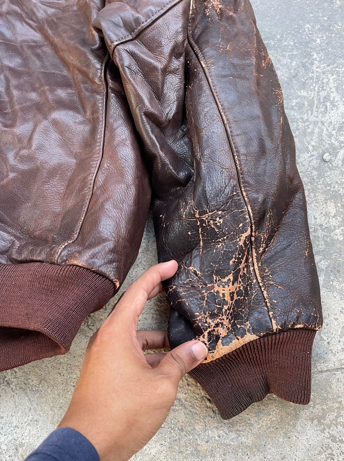 Golden Bear 🔥Vintage Golden Bear Genuine Leather Flight Bomber Jacket Size US M / EU 48-50 / 2 - 13 Thumbnail