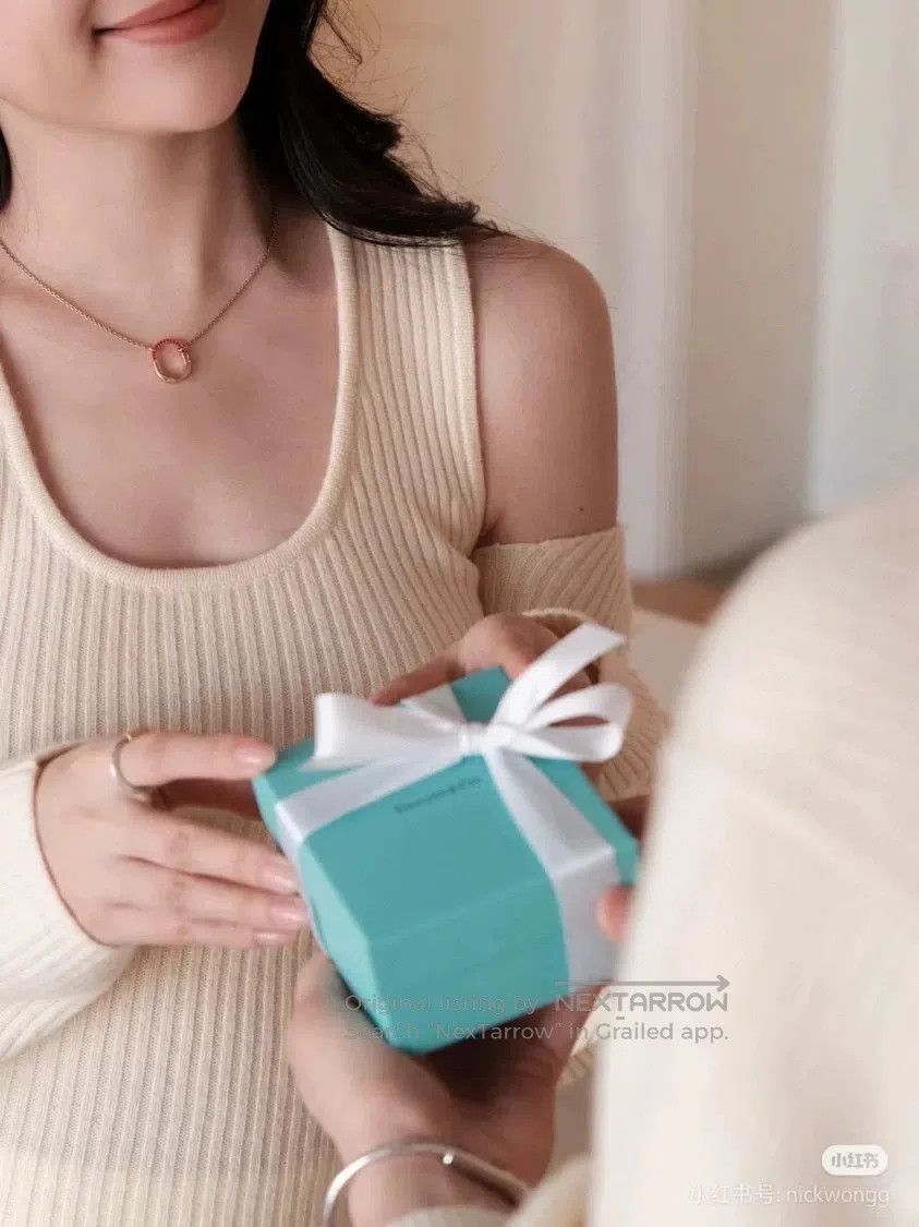 Tiffany & Co. Tiffany Lock Rose Gold Ruby Necklace. Size ONE SIZE - 5 Thumbnail