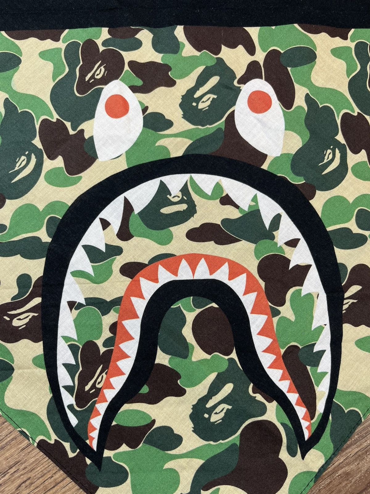 Bape ABC Camo Shark Bandana Size ONE SIZE - 7 Thumbnail