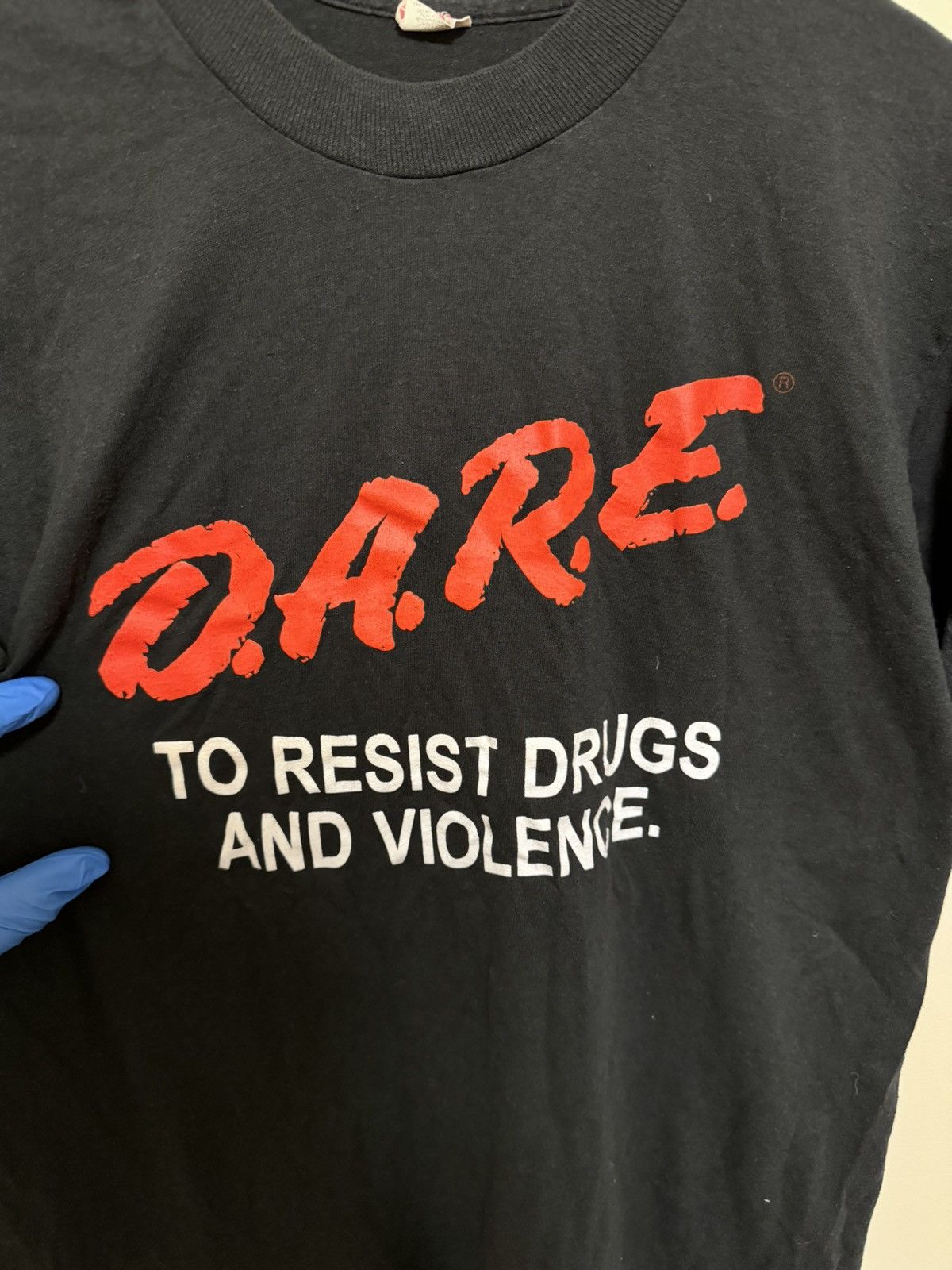 Other × Vintage D.A.R.E To Resist Drugs And Violence Tee Size US M / EU 48-50 / 2 - 3 Thumbnail