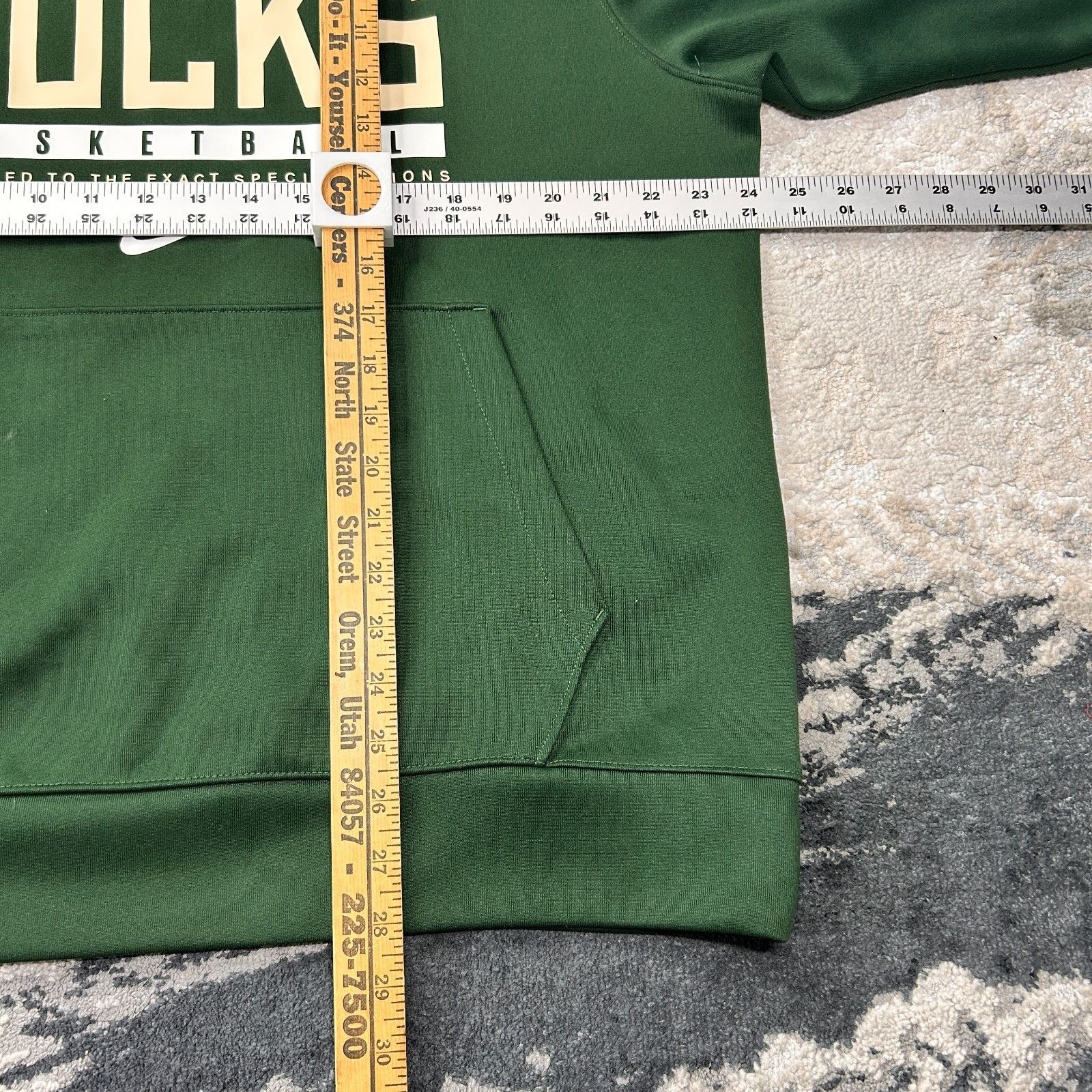 Nike Nike Dri Fit Performance Hoodie Large Milwaukee Bucks Ba Size US L / EU 52-54 / 3 - 4 Thumbnail