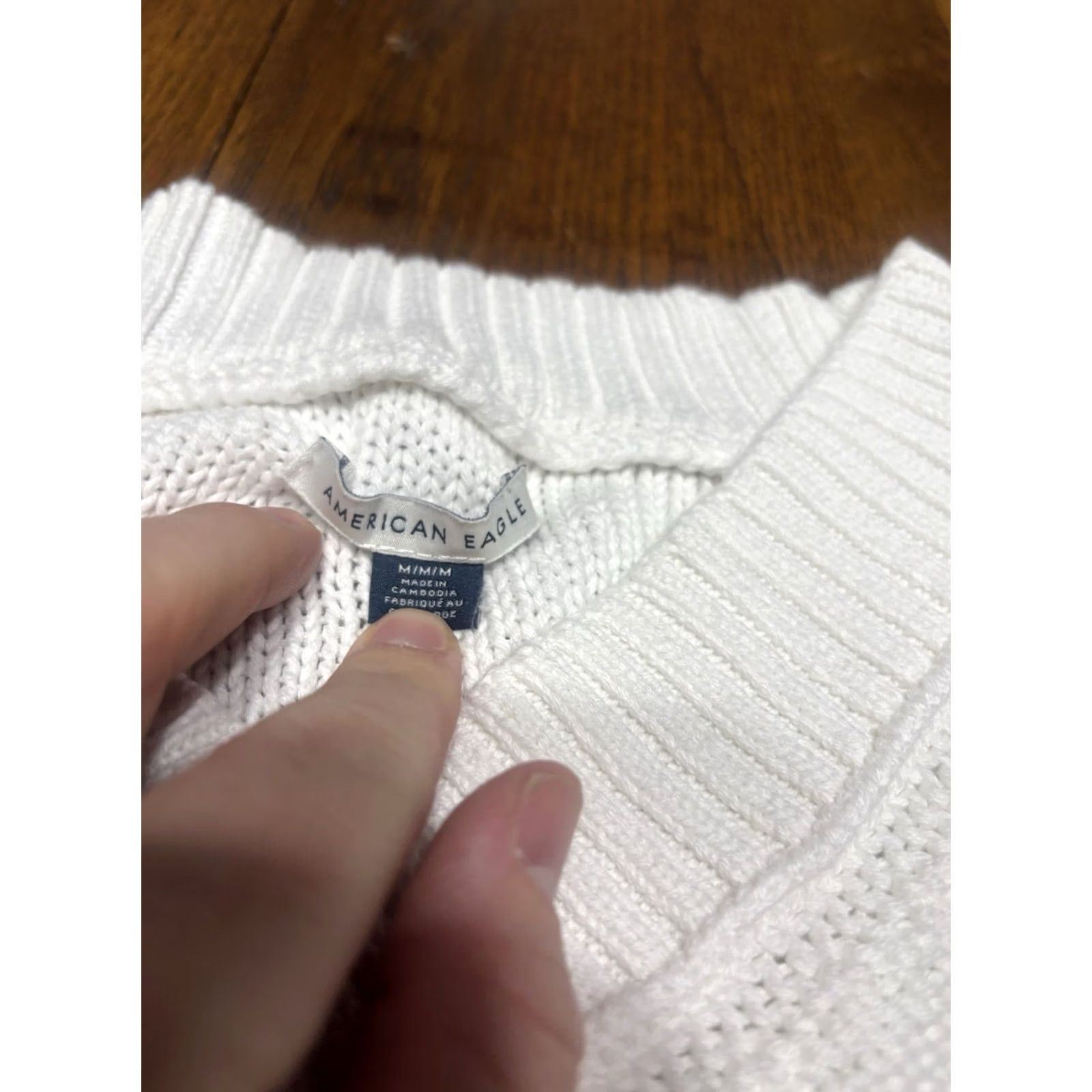 American Eagle Outfitters VINTAGE? No. American Eagle Outfitters Sweater Womens Pullover V-Neck Oversized White M Size M / US 6-8 / IT 42-44 - 2 Thumbnail