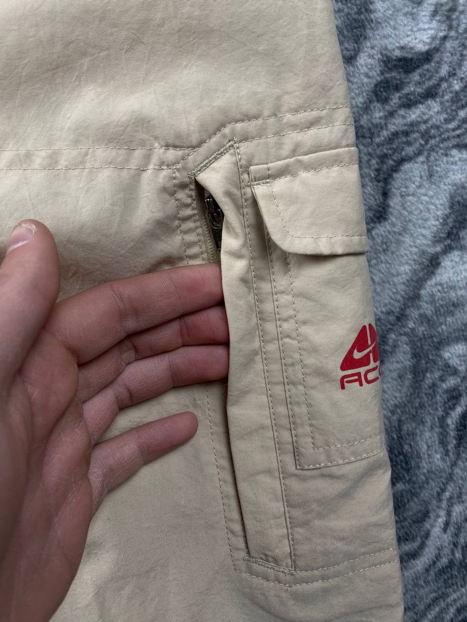 Nike ACG Vintage Nike ACG Cargo Baggy Pants Y2K Men Size L Beige Size US 34 / EU 50 - 5 Thumbnail