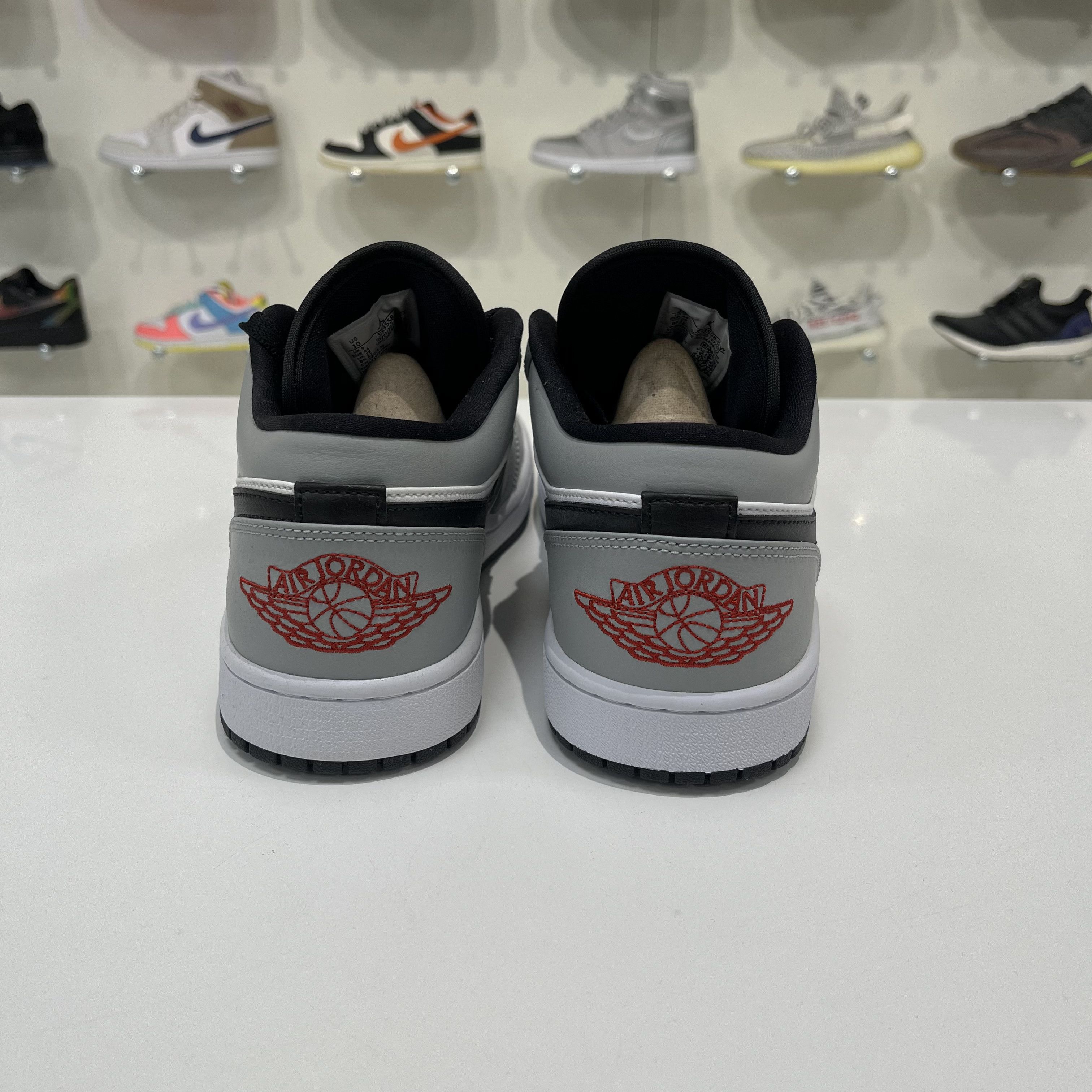 Nike Air Jordan 1 Low Light Smoke Grey Size US 10 / EU 43 - 3 Thumbnail