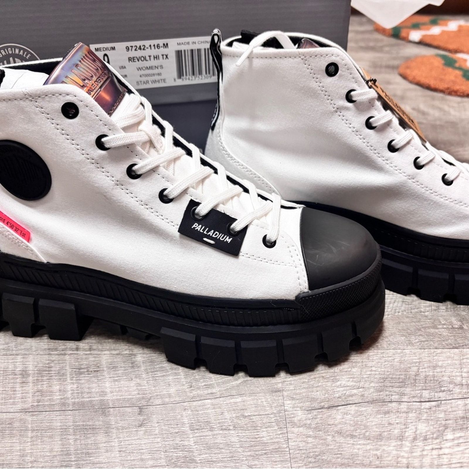 Palladium Palladium Women's Revolt High-Top Sneakers Size 9 Size US 9 / IT 39 - 3 Thumbnail