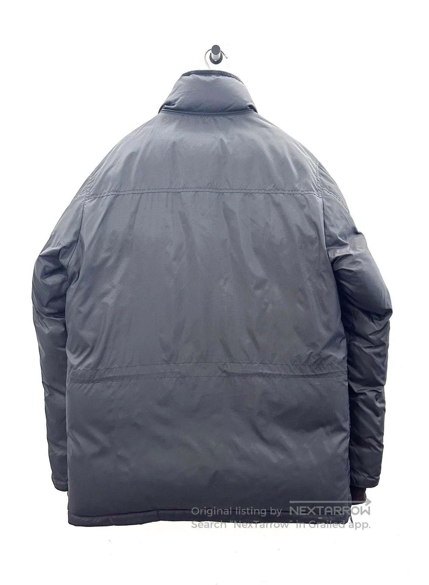 Canada Goose Canada Goose x Barneys New York Down Jacket. Size US L / EU 52-54 / 3 - 2 Thumbnail