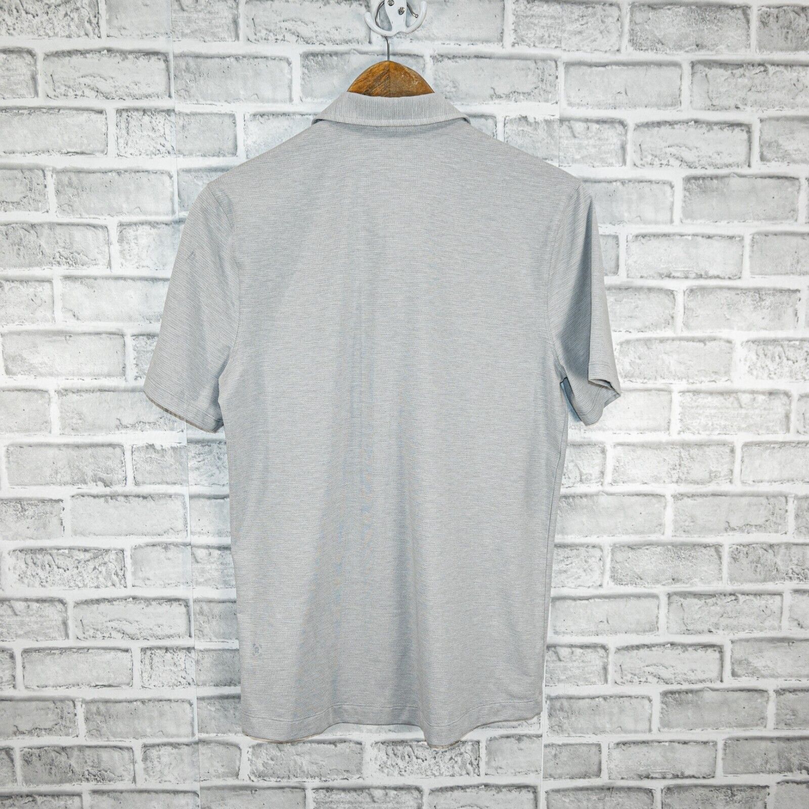 Lululemon Lululemon Men's Vent Tech Polo Shirt Short sleeve in Gray Size US S / EU 44-46 / 1 - 2 Thumbnail