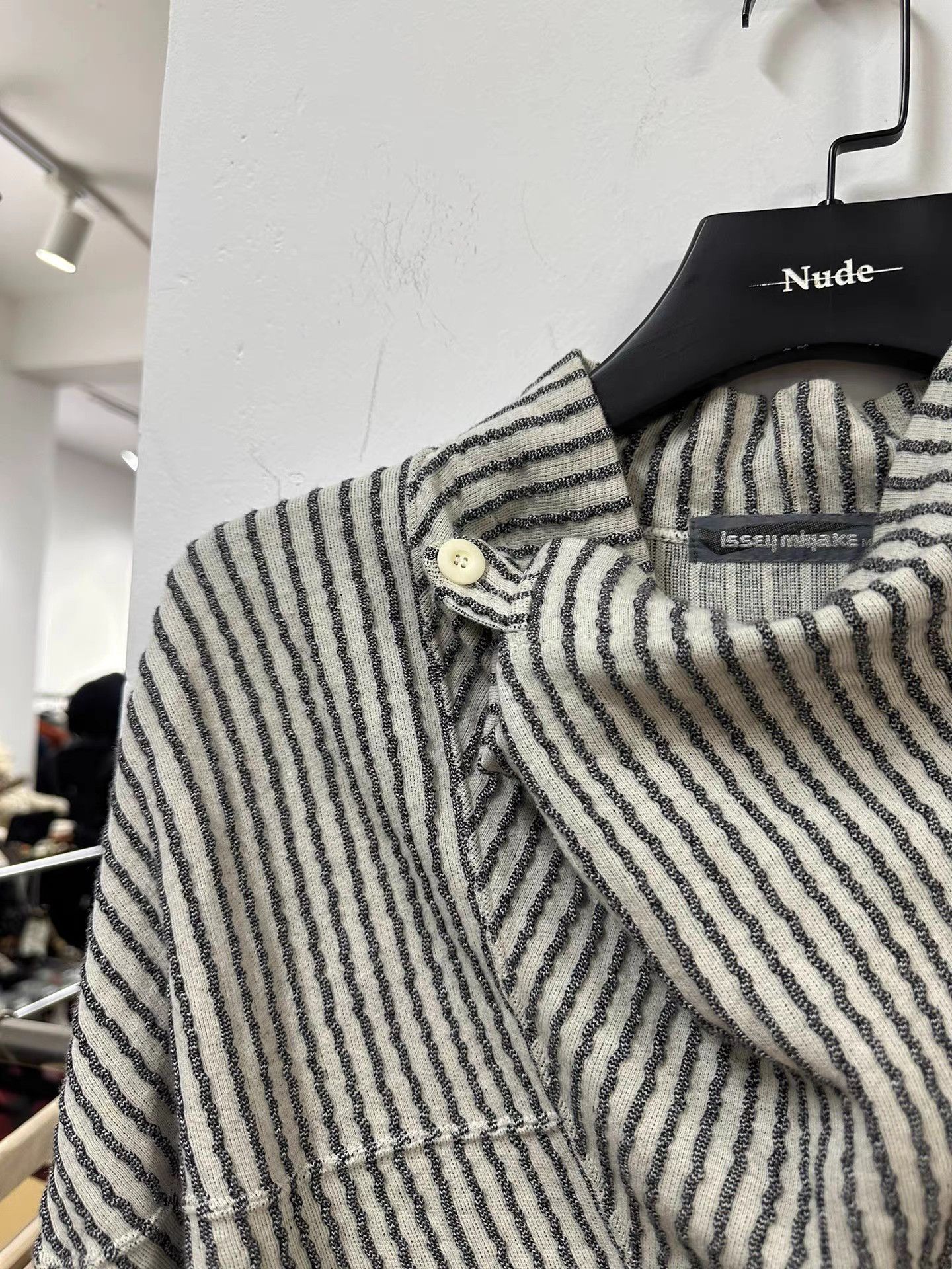 Issey Miyake Issey miyake men Asymmetric Collar Long Sleeve Top K20 Size US S / EU 44-46 / 1 - 4 Thumbnail