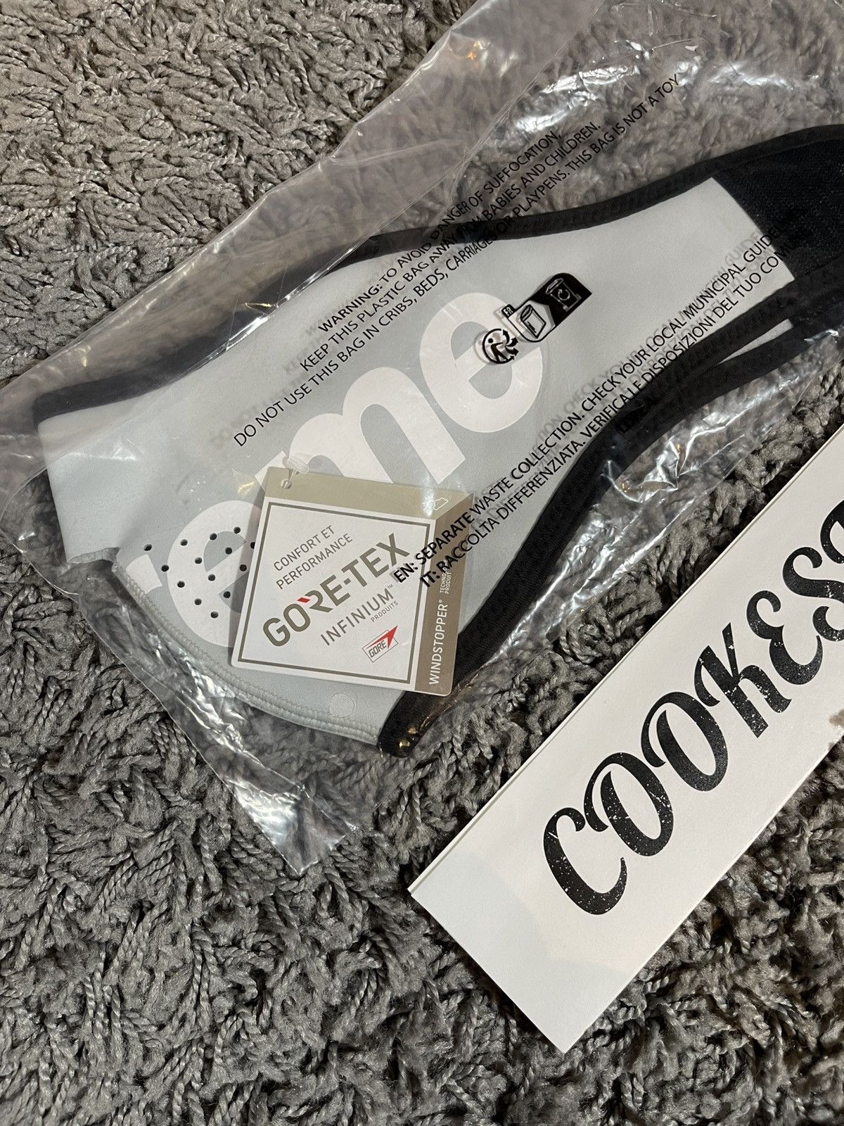 Supreme 2022FW Supreme Gore-Tex Windstopper Facemask Ski Light Grey Size ONE SIZE - 4 Thumbnail