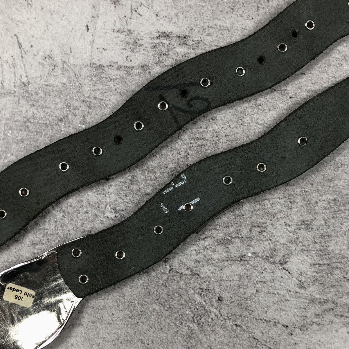 Vintage Y2K Vintage Silver Chrome Python Snake Buckle Leather Belt Size ONE SIZE - 11 Thumbnail