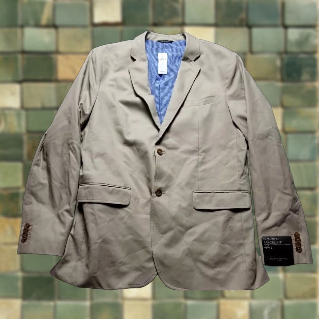 Banana Republic Banana Republic Sport Coat Khaki 44L Wool Non Iron Tailored Fit NWT Striped Long Jacket Mens Boys? Size US S / EU 44-46 / 1 - 1 Thumbnail