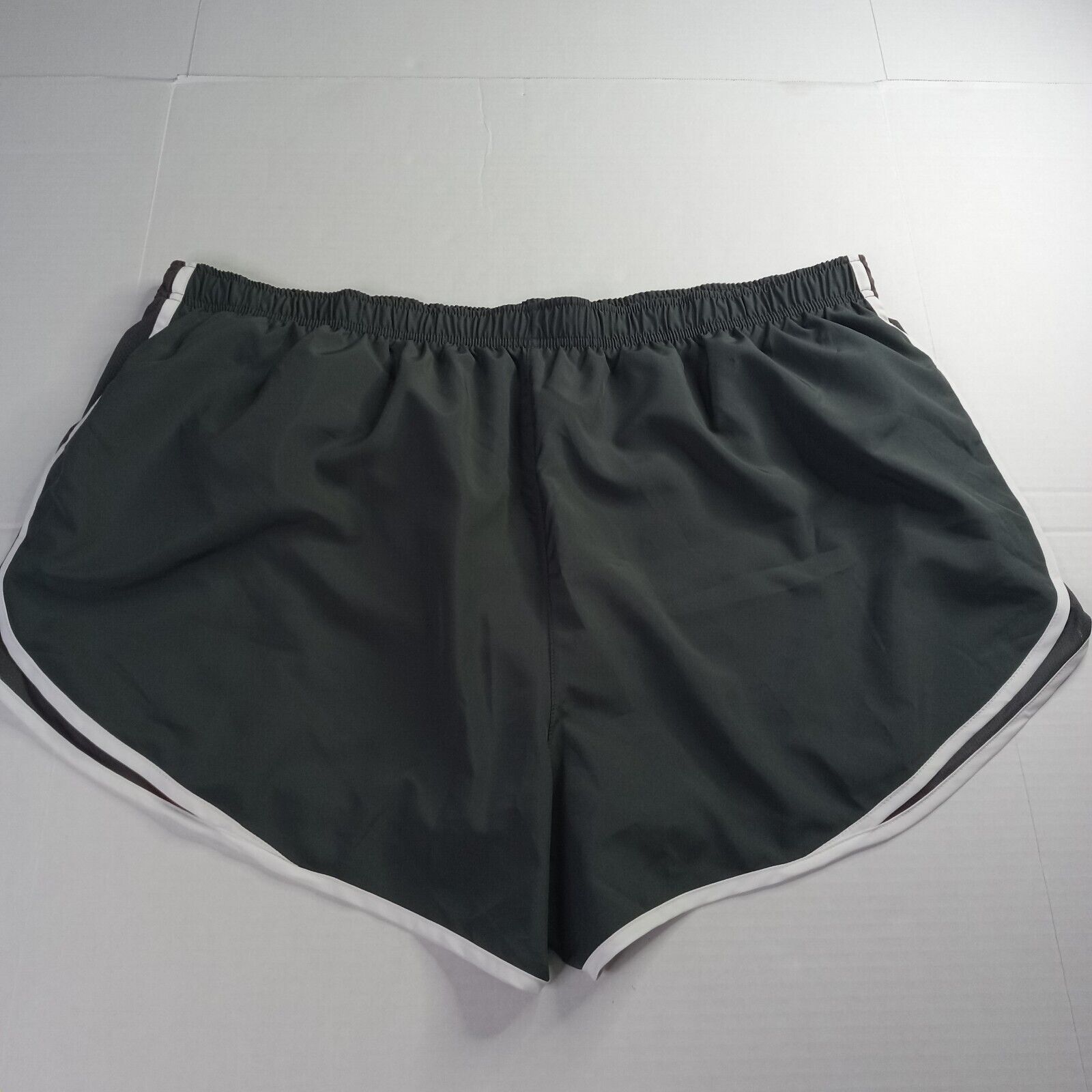 Nike Nike Tempo Plus Size Dri-Fit Athletic Shorts Women 3X Black Size 30" / US 8 / IT 44 - 6 Thumbnail