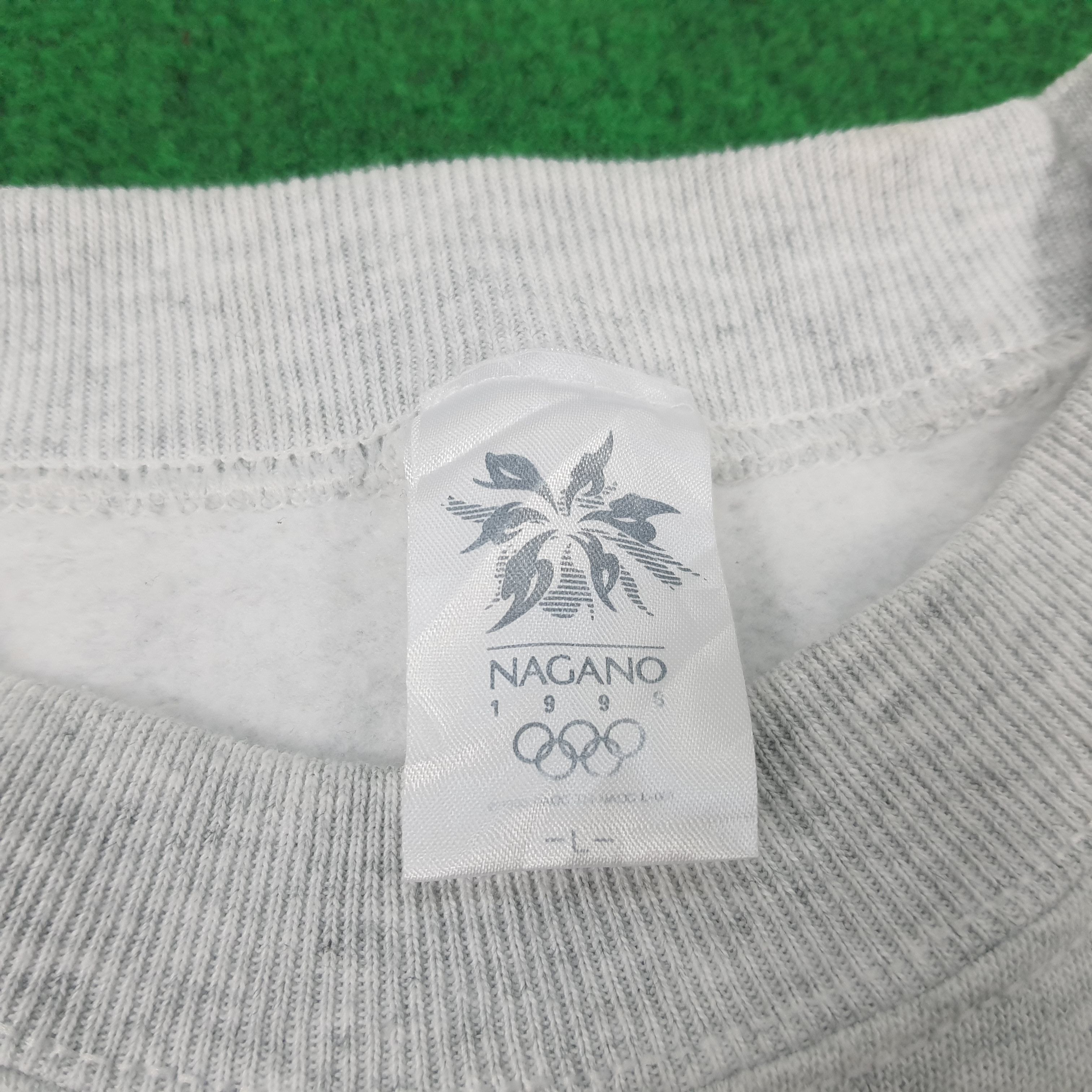 Japanese Brand × Vintage Vintage Mizuno Nagano 1998 Olympic 90s Sweatshirts Size US L / EU 52-54 / 3 - 5 Thumbnail