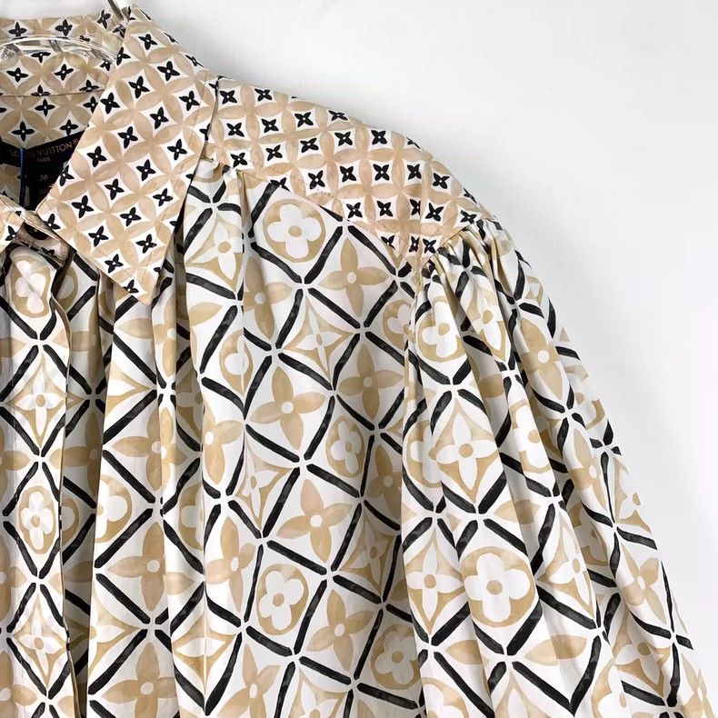 Louis Vuitton Louis Vuitton 23 color-block logo print cotton lapel Cape Size XS / US 0-2 / IT 36-38 - 3 Thumbnail