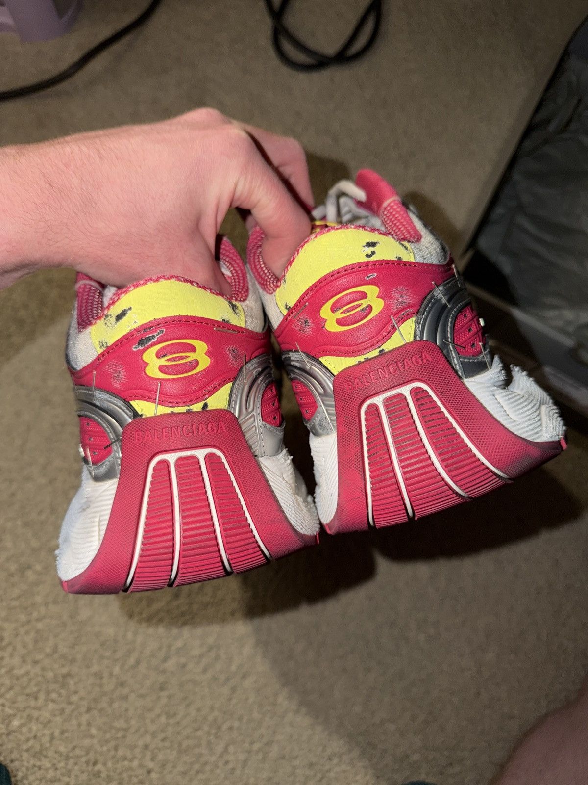 Balenciaga balenciaga stapler red yellow size 44 Size US 11 / EU 44 - 4 Thumbnail