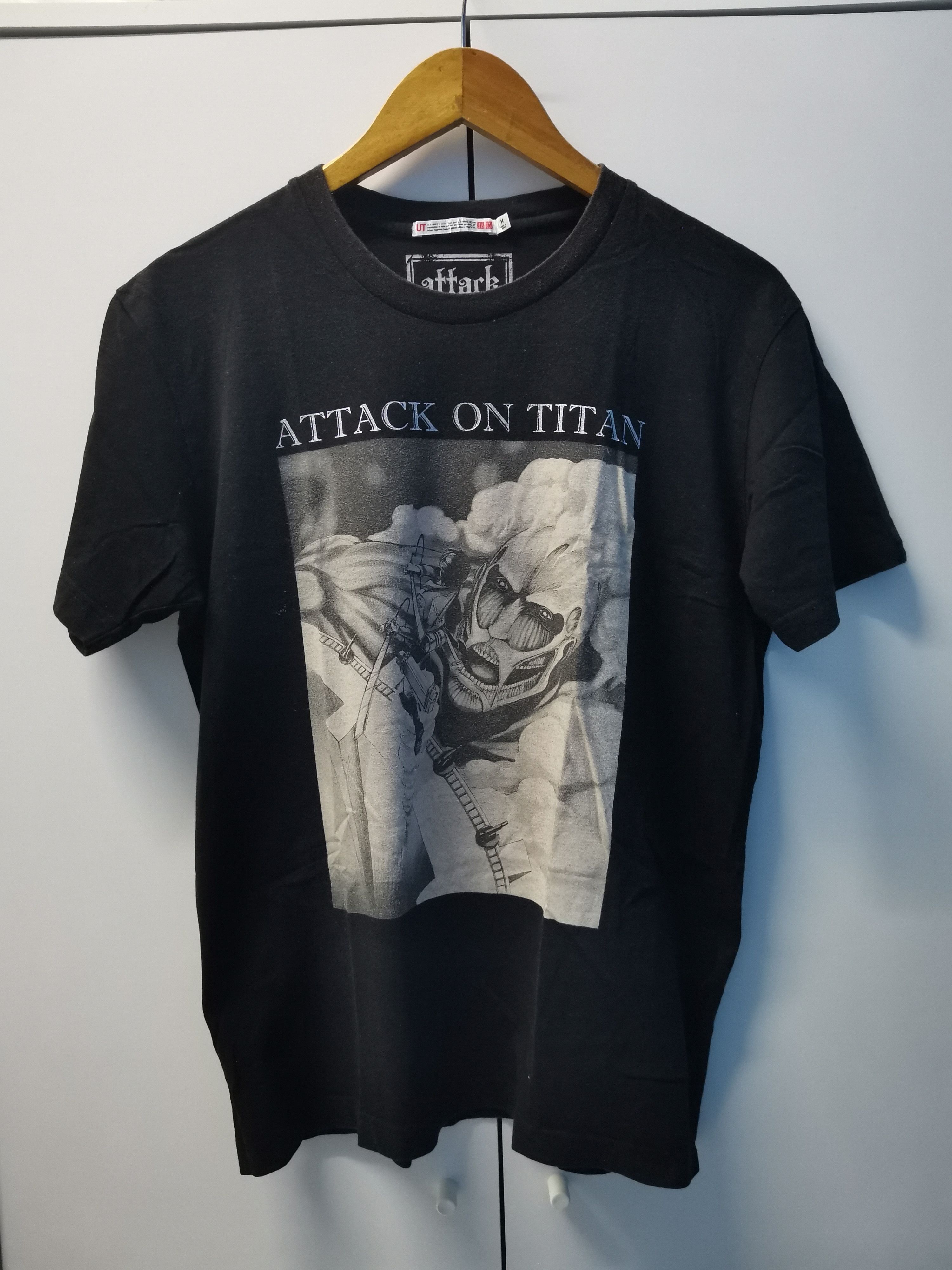 Anime Attack on Titan Japan Anime Tee Akira Bleach Evangelion Size US M / EU 48-50 / 2 - 2 Thumbnail
