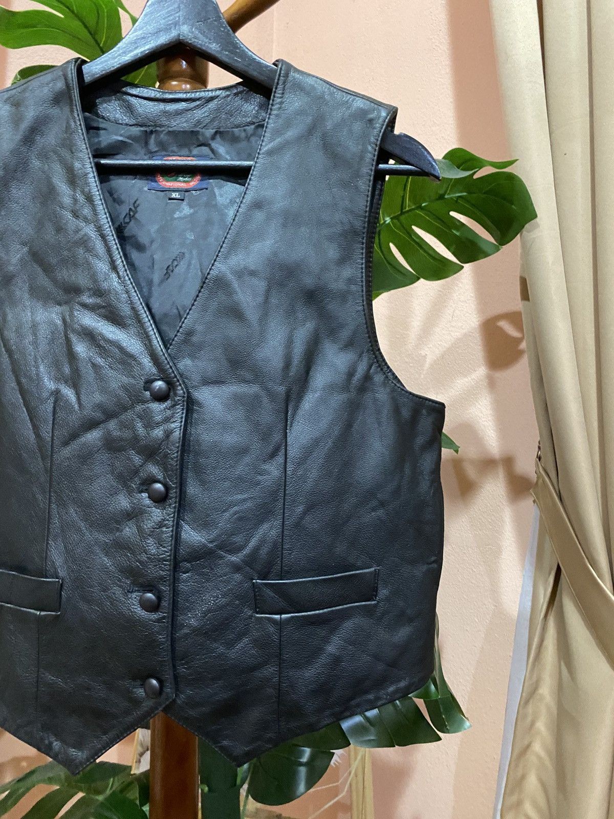 Leather Vintage Han Wool Leather Vest Classic Western Style Size US L / EU 52-54 / 3 - 4 Thumbnail