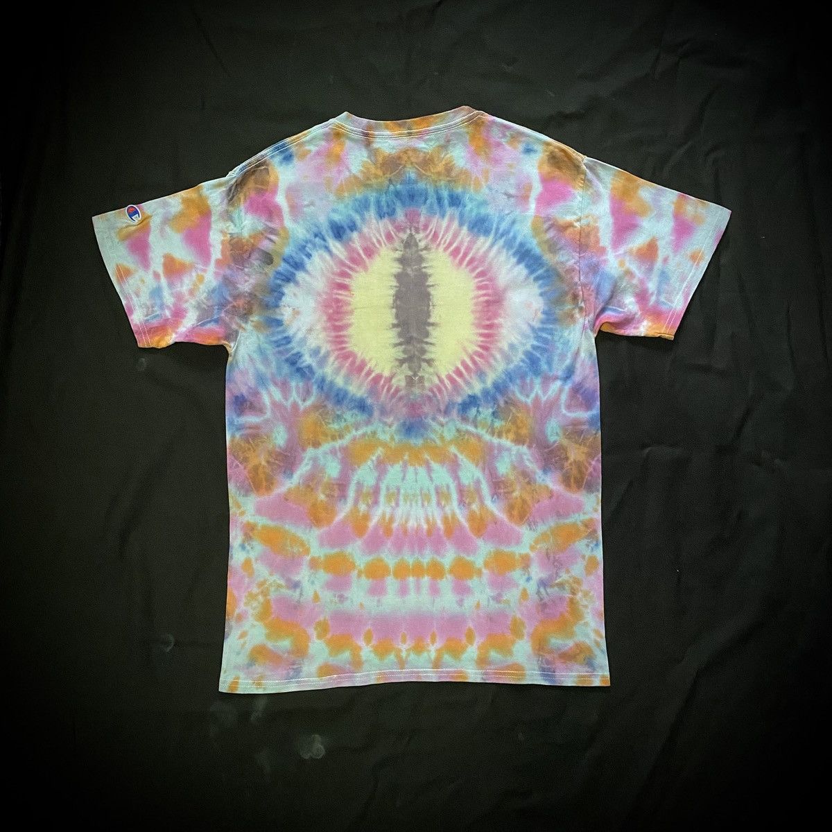 Champion × Handmade THE THIRD EYE Size US M / EU 48-50 / 2 - 2 Thumbnail