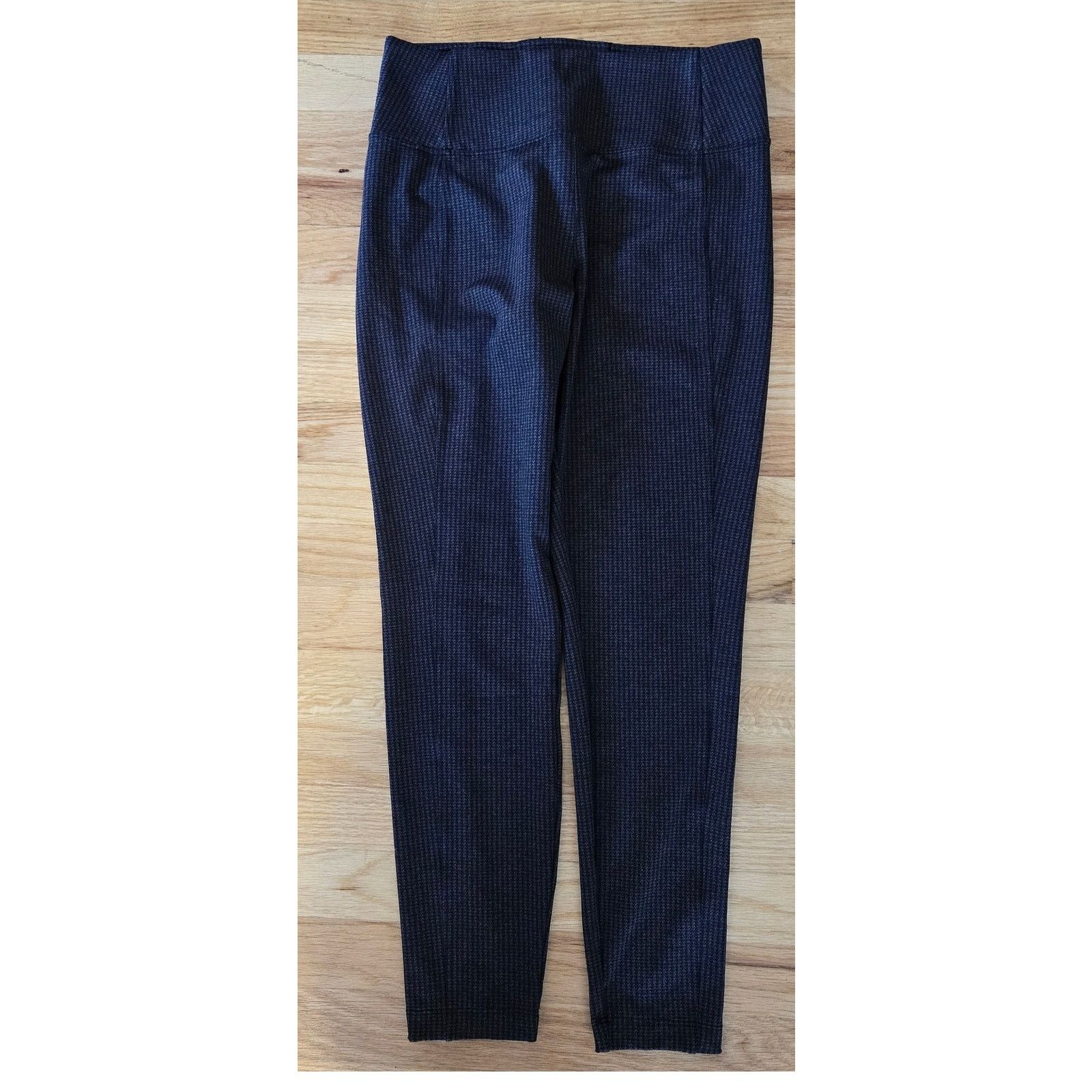 Athleta Athleta Delancey Houndstooth Tight leggings sz M Size 27" / US 4 / IT 40 - 1 Thumbnail