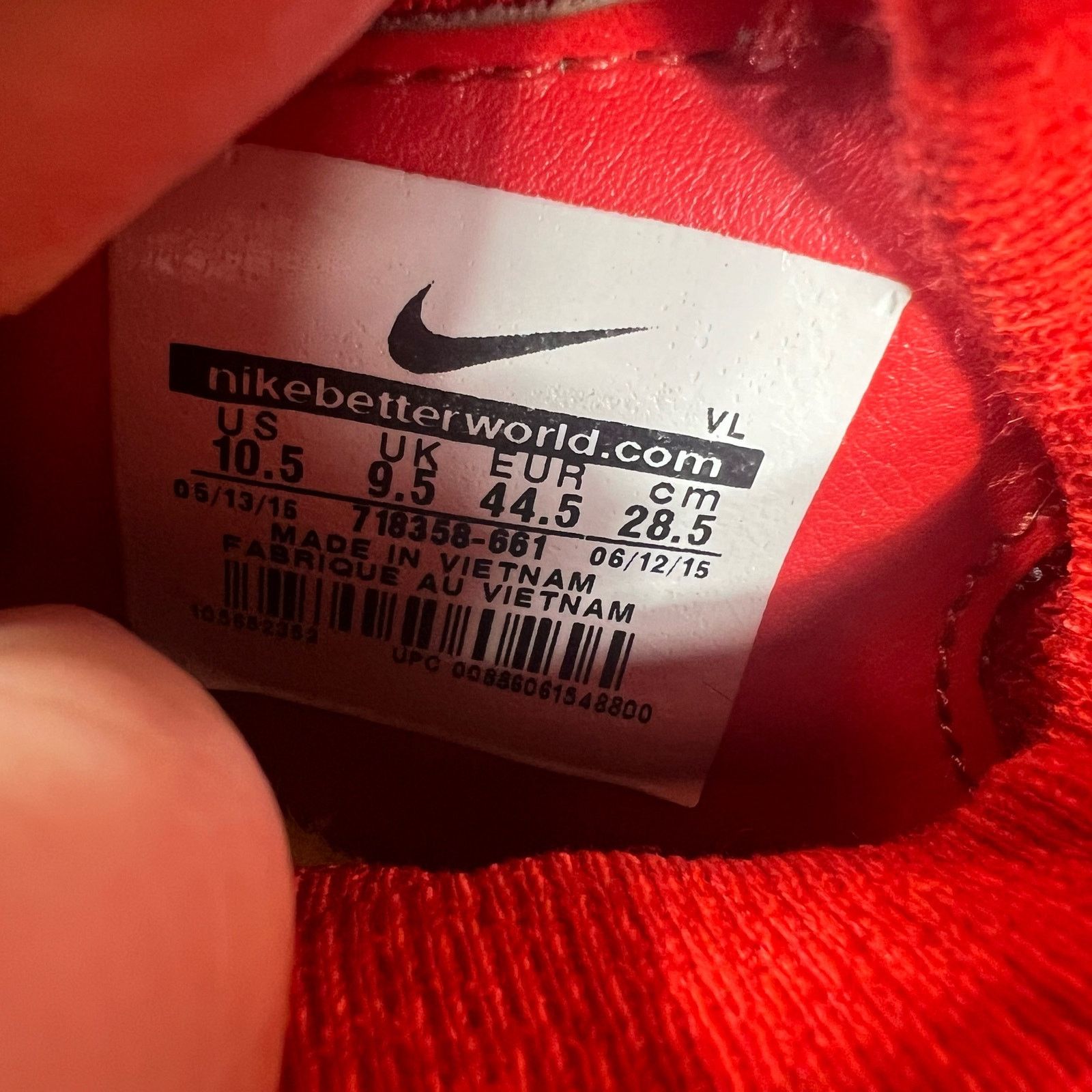 Nike mens nike MagistaX proximo TF 718359-661 size 10.5 Size US 10.5 / EU 43-44 - 9 Thumbnail