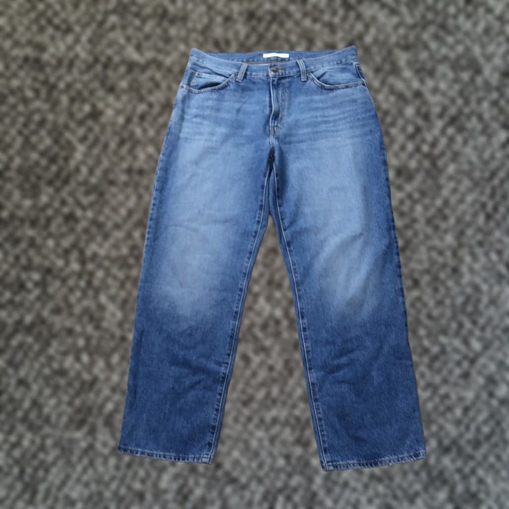 Levi's VINTAGE Levi's Jeans Women 31 Blue Denim High Rise 90s Baggy 5-Pocket Relaxed Size 31 Womens Jeans Size 24" / US 00 / IT 34 - 1 Thumbnail