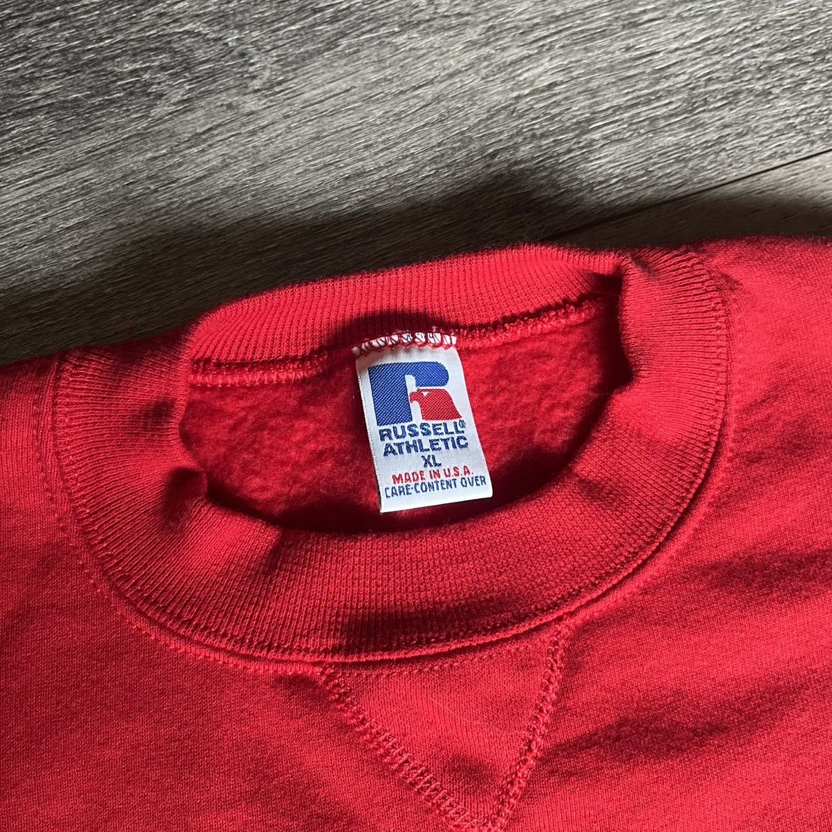 Russell Athletic Vintage 1990s Russell Athletic Red Blank Crewneck Sweatshirt Size US XL / EU 56 / 4 - 4 Thumbnail