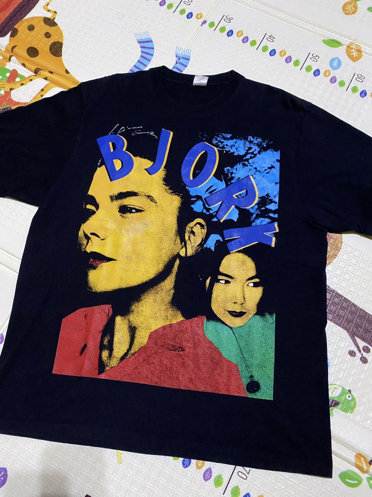 Band Tees Bjork Pop Art Army of Me Fanmade Rap Tee Nostalgia Size US XL / EU 56 / 4 - 1 Thumbnail