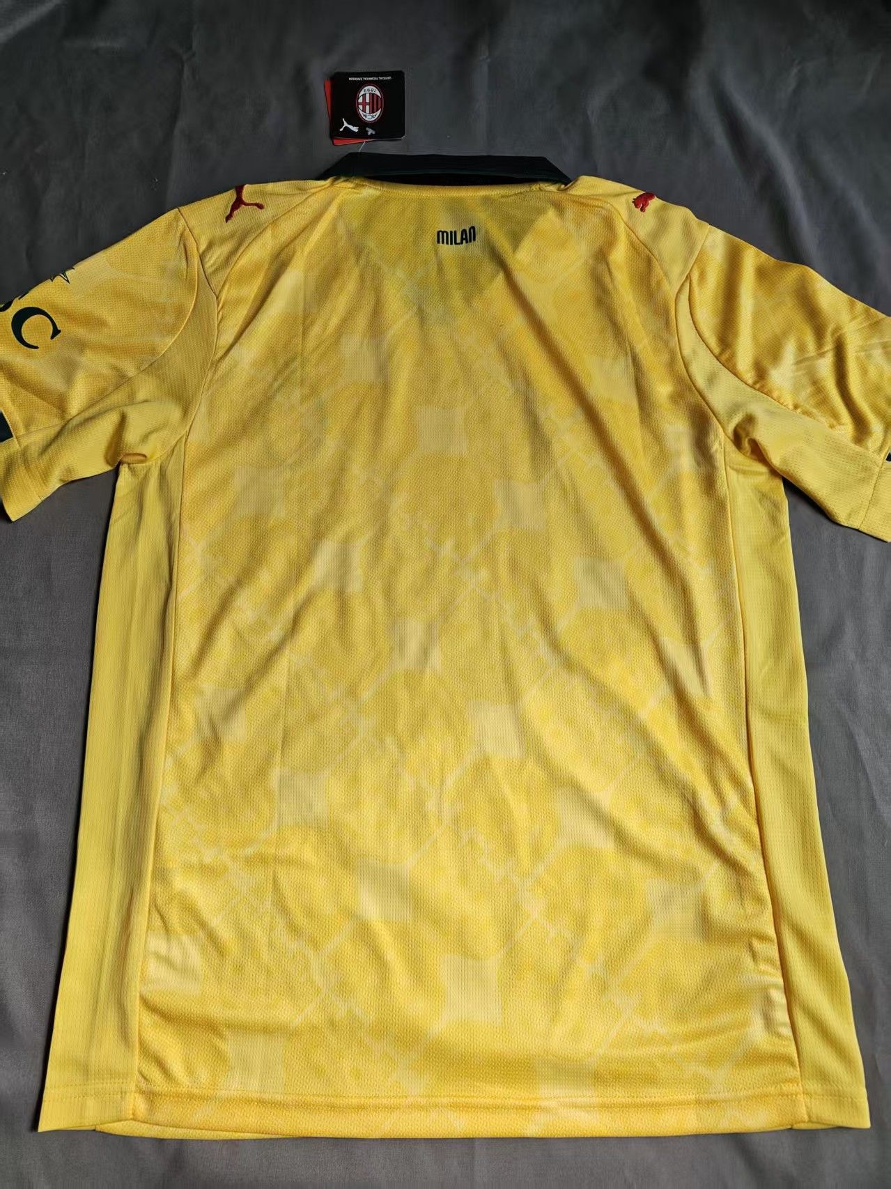 Other AC Milan Jersey Away 2025 26 Season Size US L / EU 52-54 / 3 - 5 Thumbnail