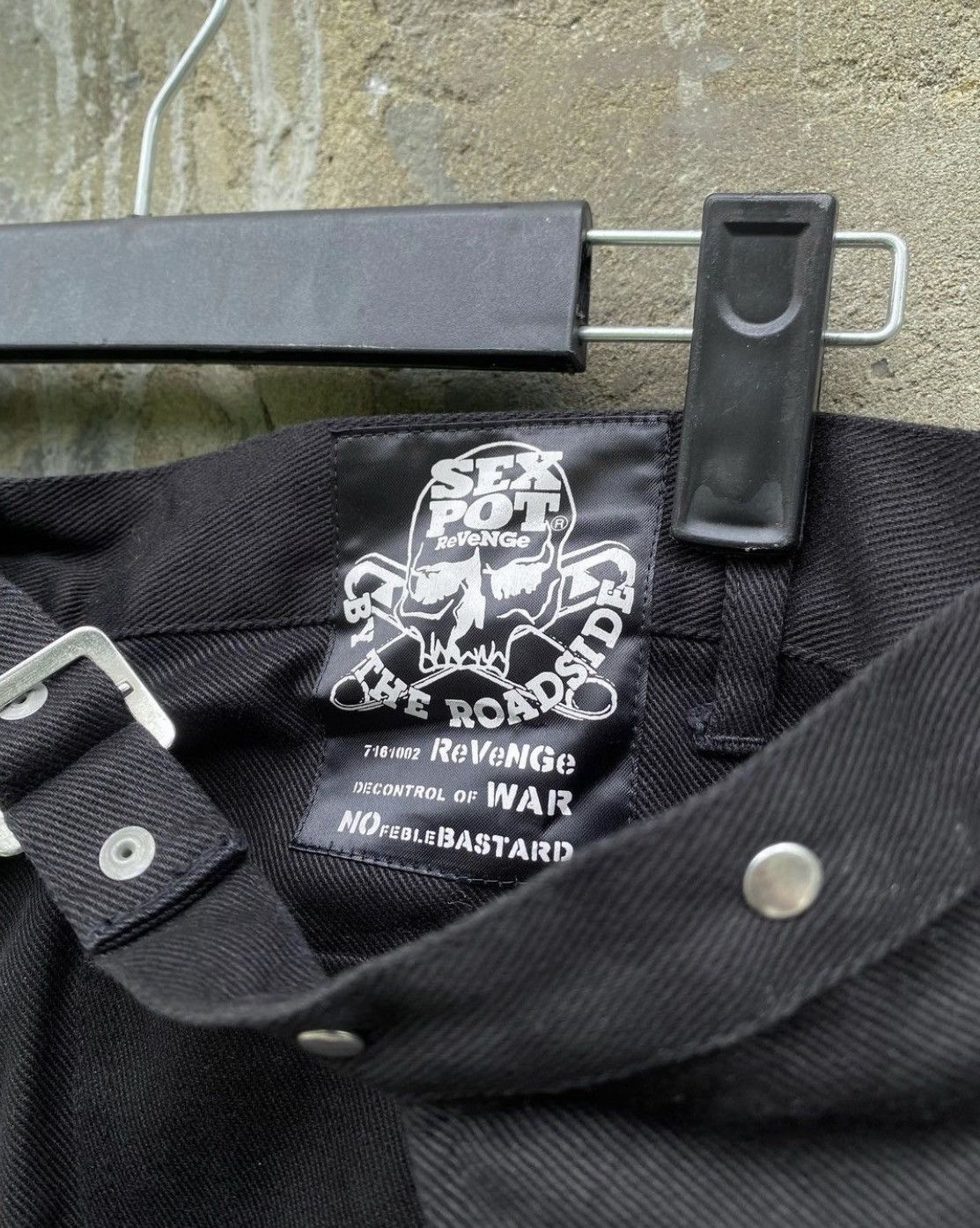 Japanese Brand Rare Sex Pot Revenge Punk Multiple Zipper Bondage Size US 30 / EU 46 - 8 Thumbnail