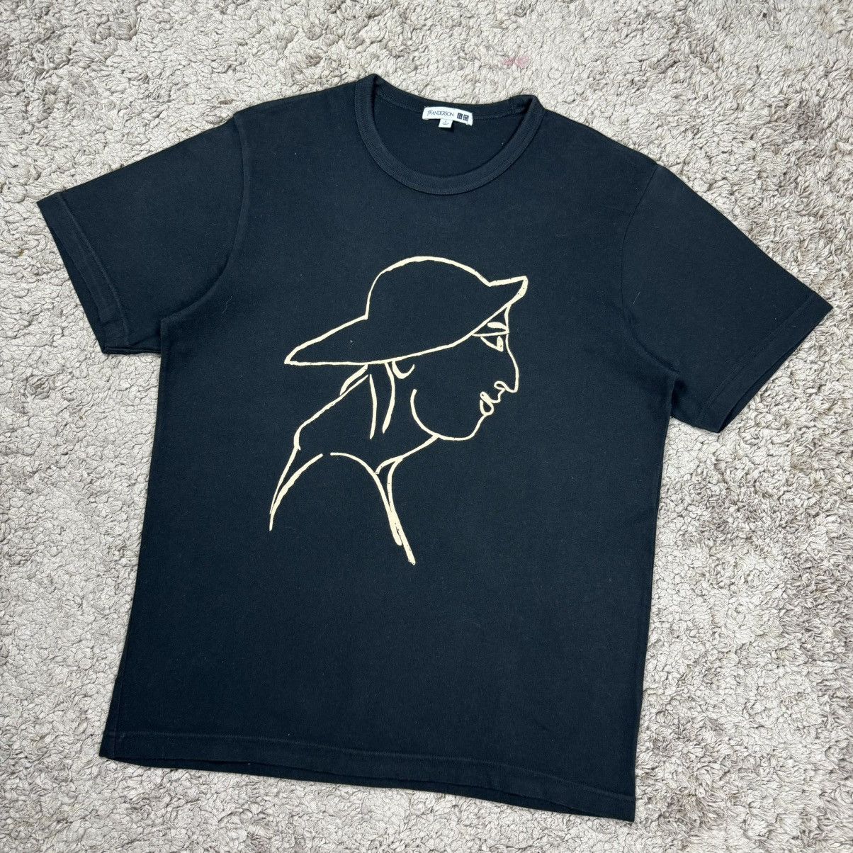 JW Anderson × Japanese Brand × Uniqlo Uniqlo x J.W Anderson T-shirt Size US L / EU 52-54 / 3 - 4 Thumbnail