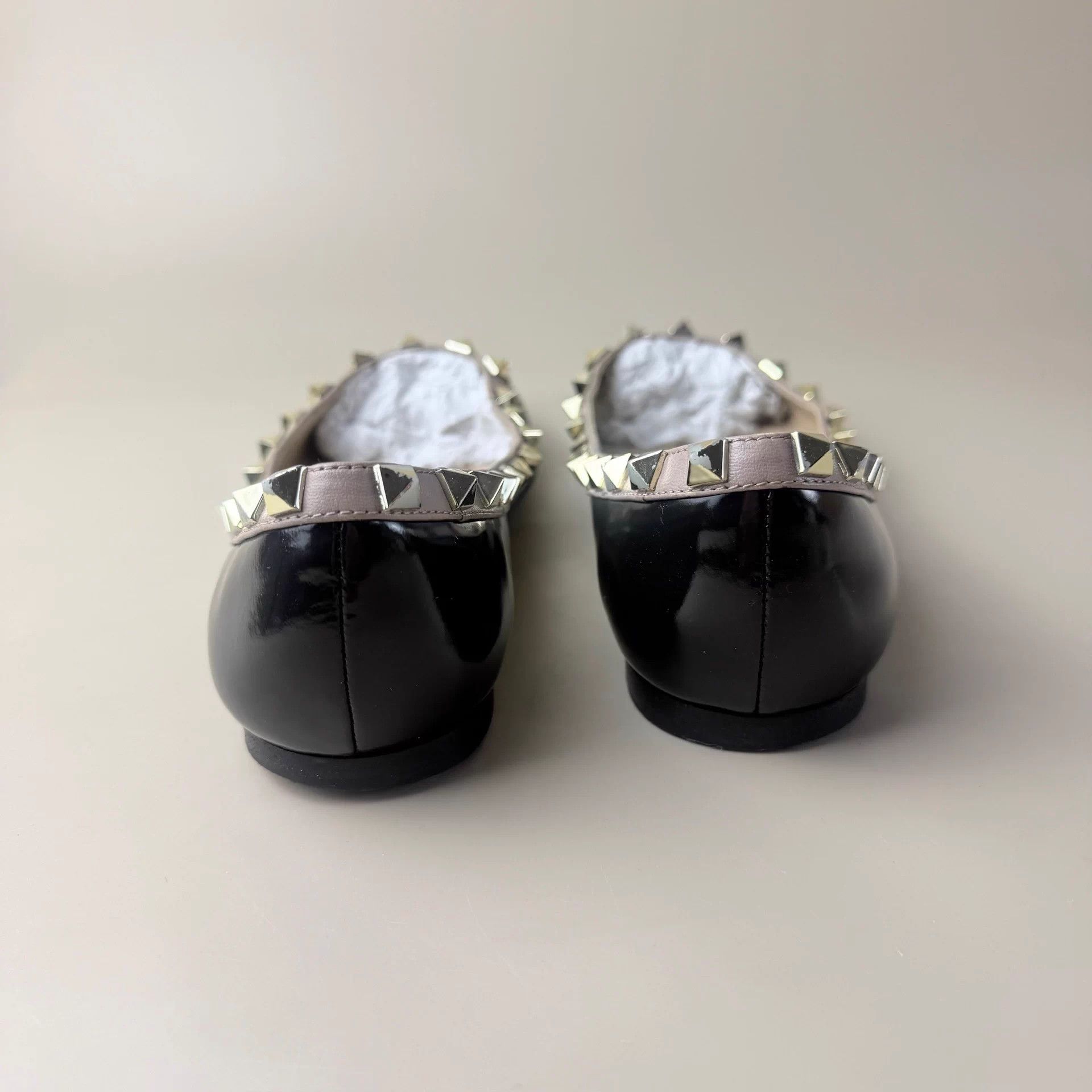 Valentino Valentino black studded low-heel shoes 37 95 new Size US 6.5 / IT 36.5 - 3 Thumbnail