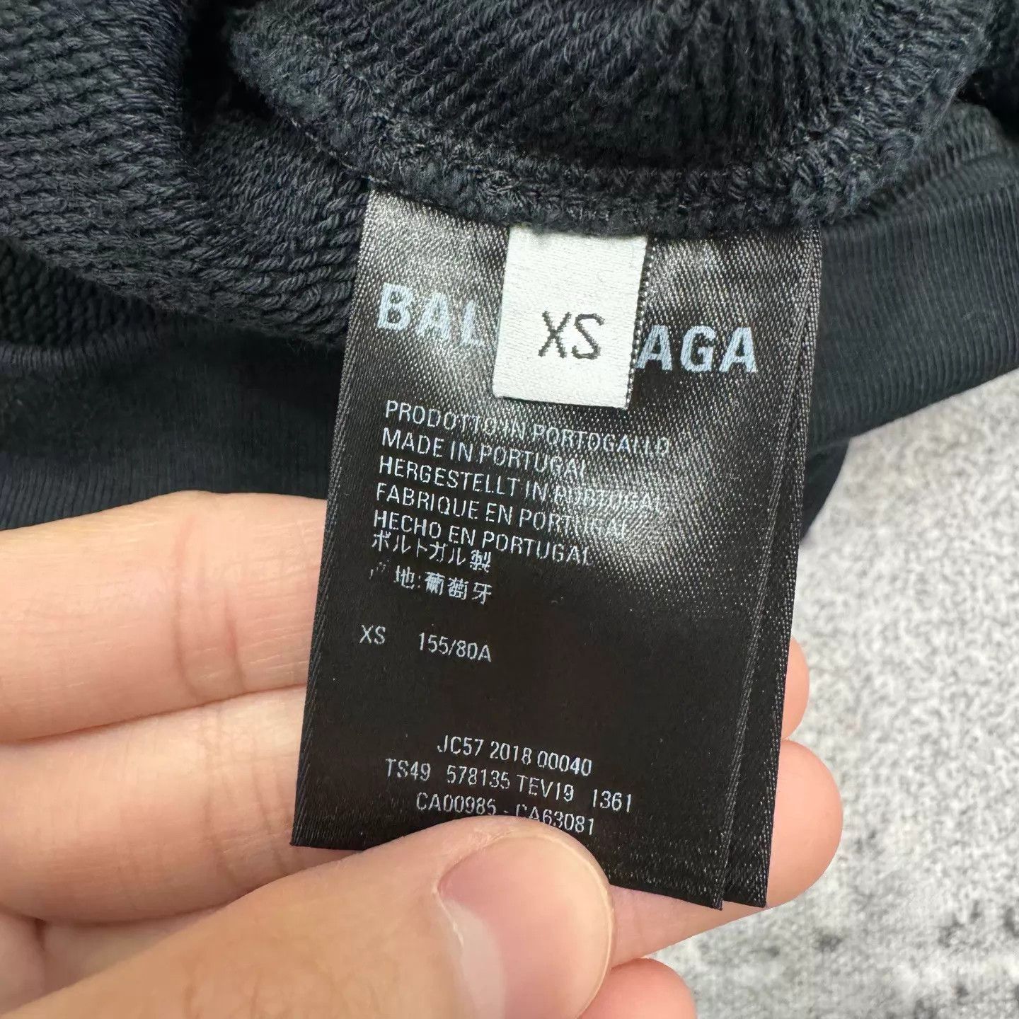 Balenciaga Balenciaga padlock hoodie black and yellow XS Size US XS / EU 42 / 0 - 4 Thumbnail