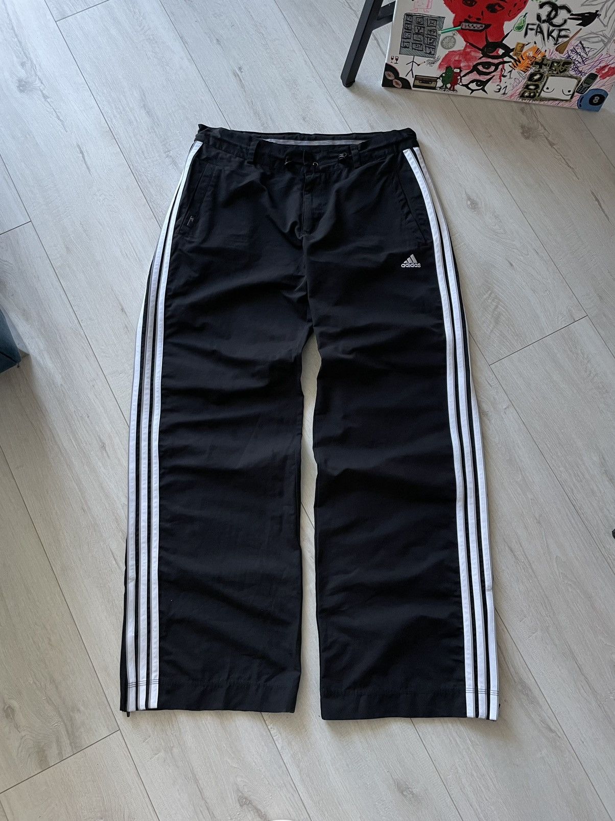 Adidas Vintage Adidas 00’s Sweatpants Y2K Black Baggy Pants RARE Size 27" / US 4 / IT 40 - 1 Thumbnail