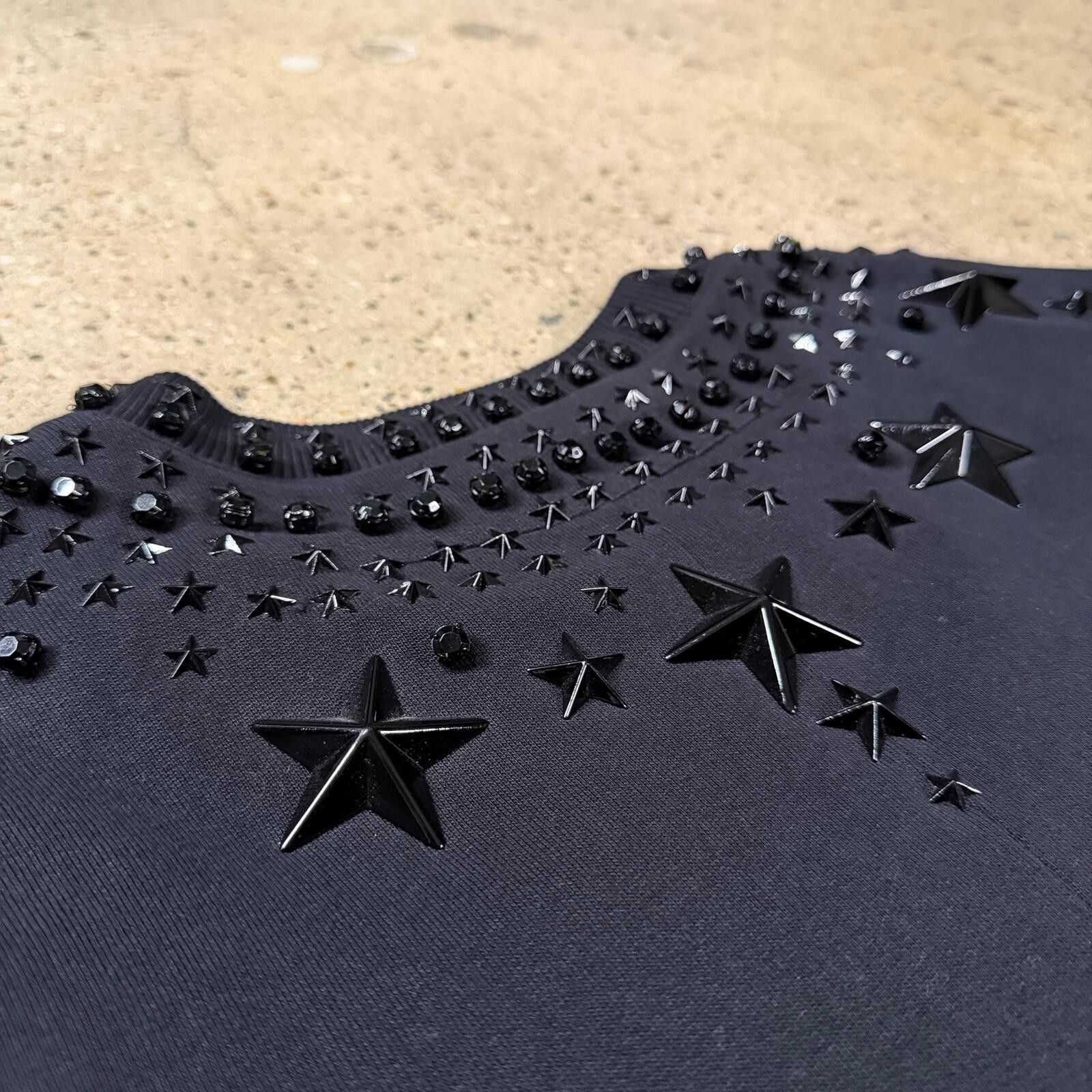Givenchy Givenchy FW12 Look 42 Star Studded Crewneck Size US M / EU 48-50 / 2 - 10 Thumbnail