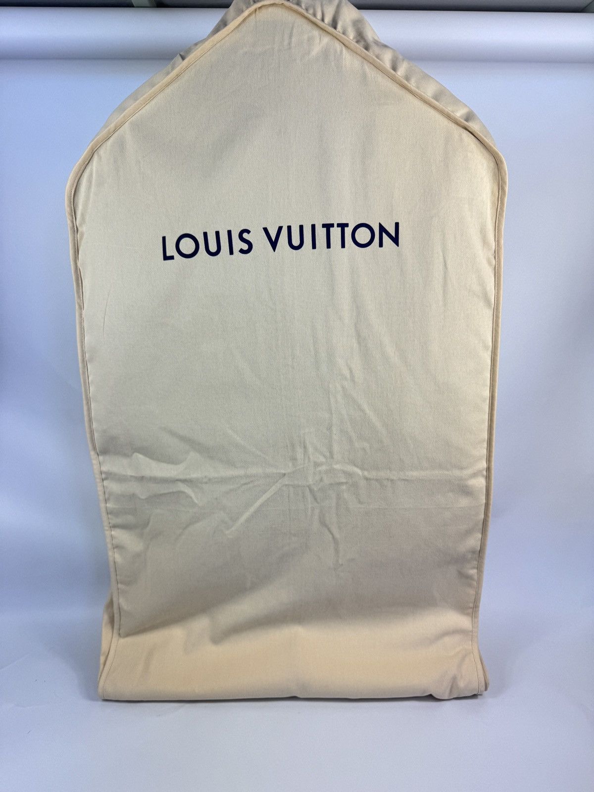 Louis Vuitton LV LOVERS CRYSTAL DETAILED BOMBER JACKET Size US L / EU 52-54 / 3 - 16 Thumbnail