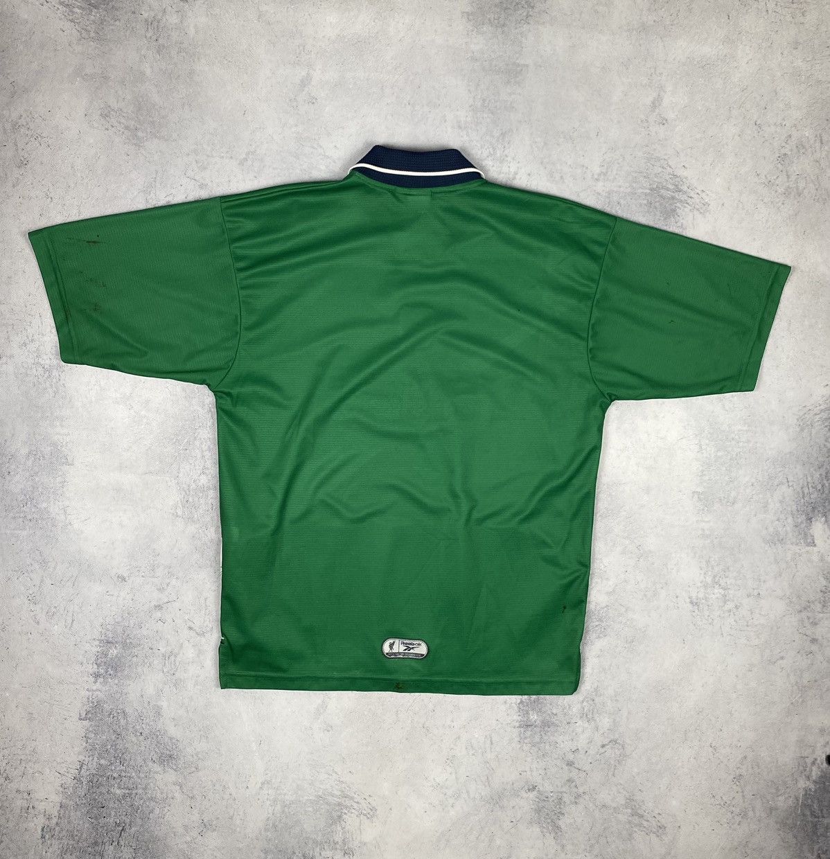 Reebok × Vintage Vintage Reebok Liverpool 1999/00 Football Soccer Jersey Size US L / EU 52-54 / 3 - 11 Thumbnail