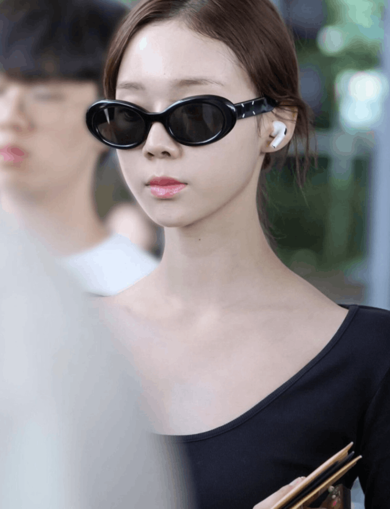 Gentle Monster × Maison Margiela Maison Margiela x Gentle Monster MM005 01  Black Sunglasses | Grailed