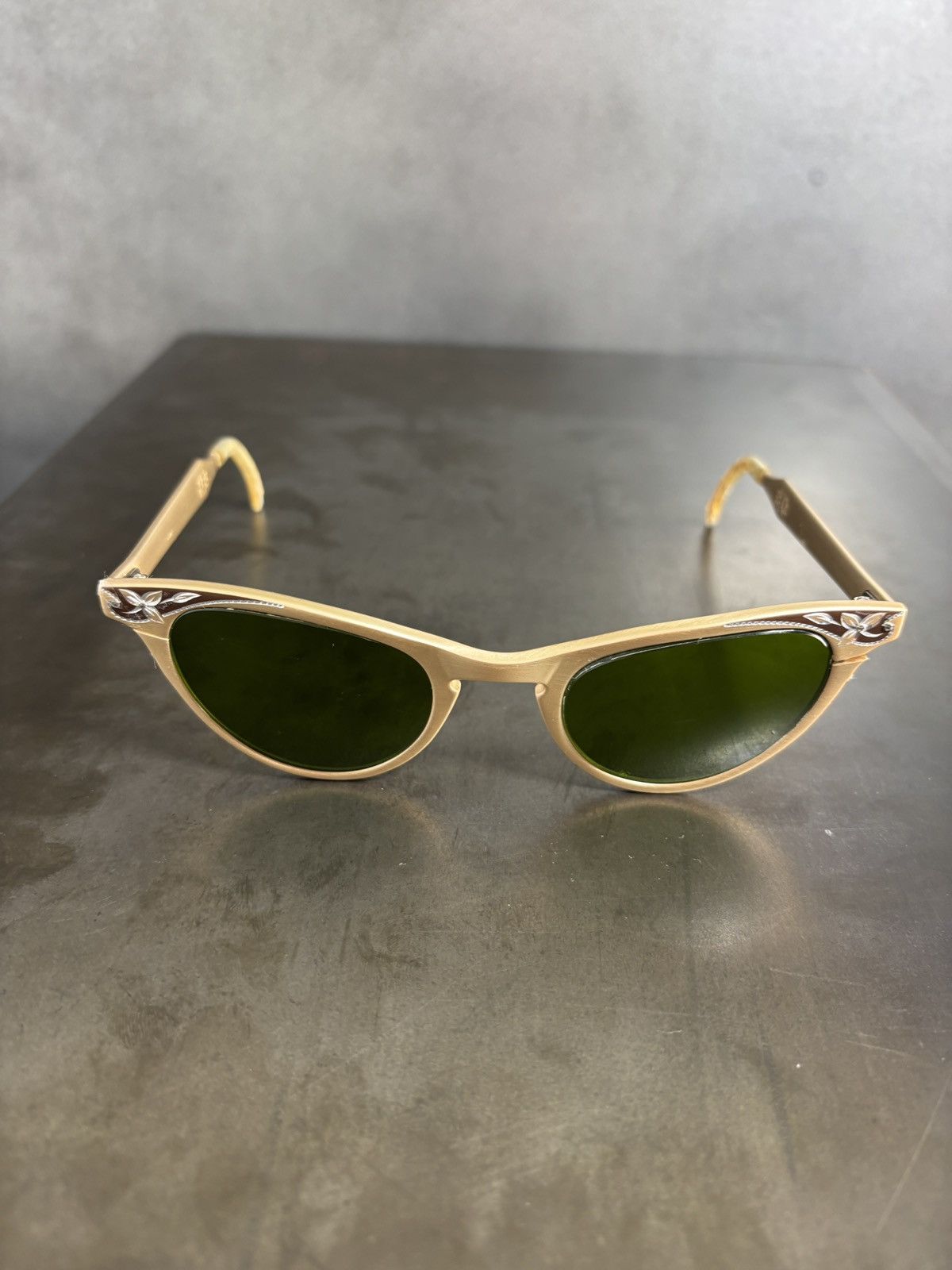 Vintage 1960s ArtCraft Sunglasses True Vintage Cat Eye Aluminum 1950 Size ONE SIZE - 18 Thumbnail