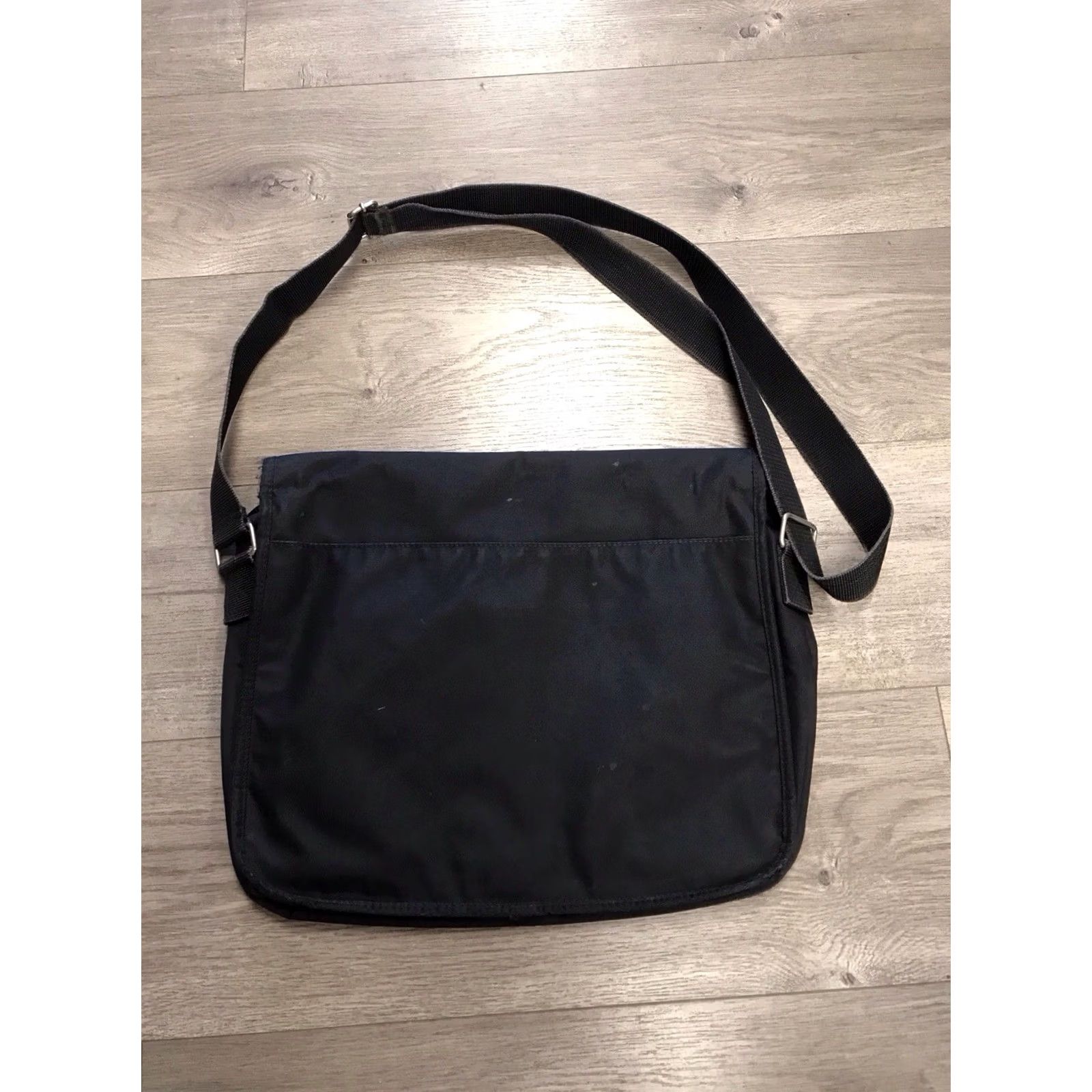 Ralph Lauren VINTAGE Ralph Lauren Polo Sport Shoulder Bag Crossbody Messenger Bag Black 17x13 Men Medium Polyester Zip Adjustable Strap Pockets 90s Sports Theme Size US M / EU 48-50 / 2 - 6 Thumbnail