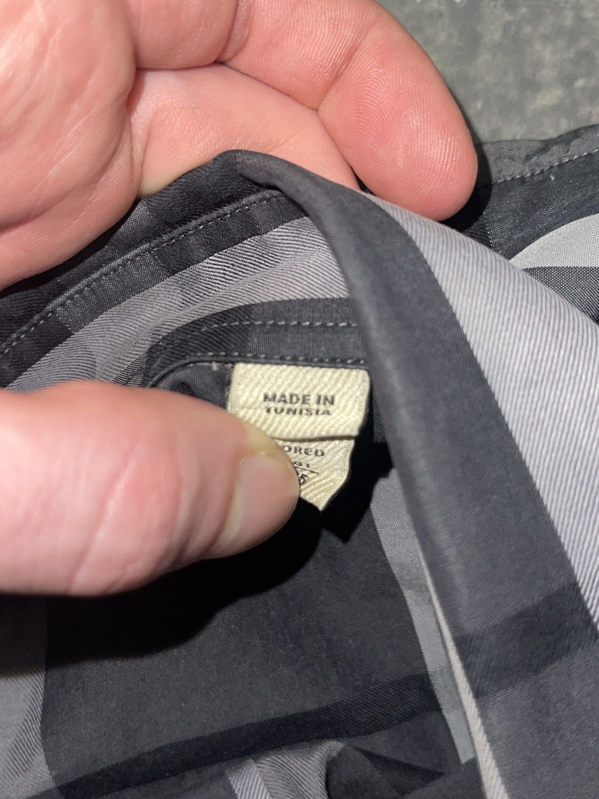 Burberry Men’s Vintage Burberry button-up Size US M / EU 48-50 / 2 - 5 Thumbnail