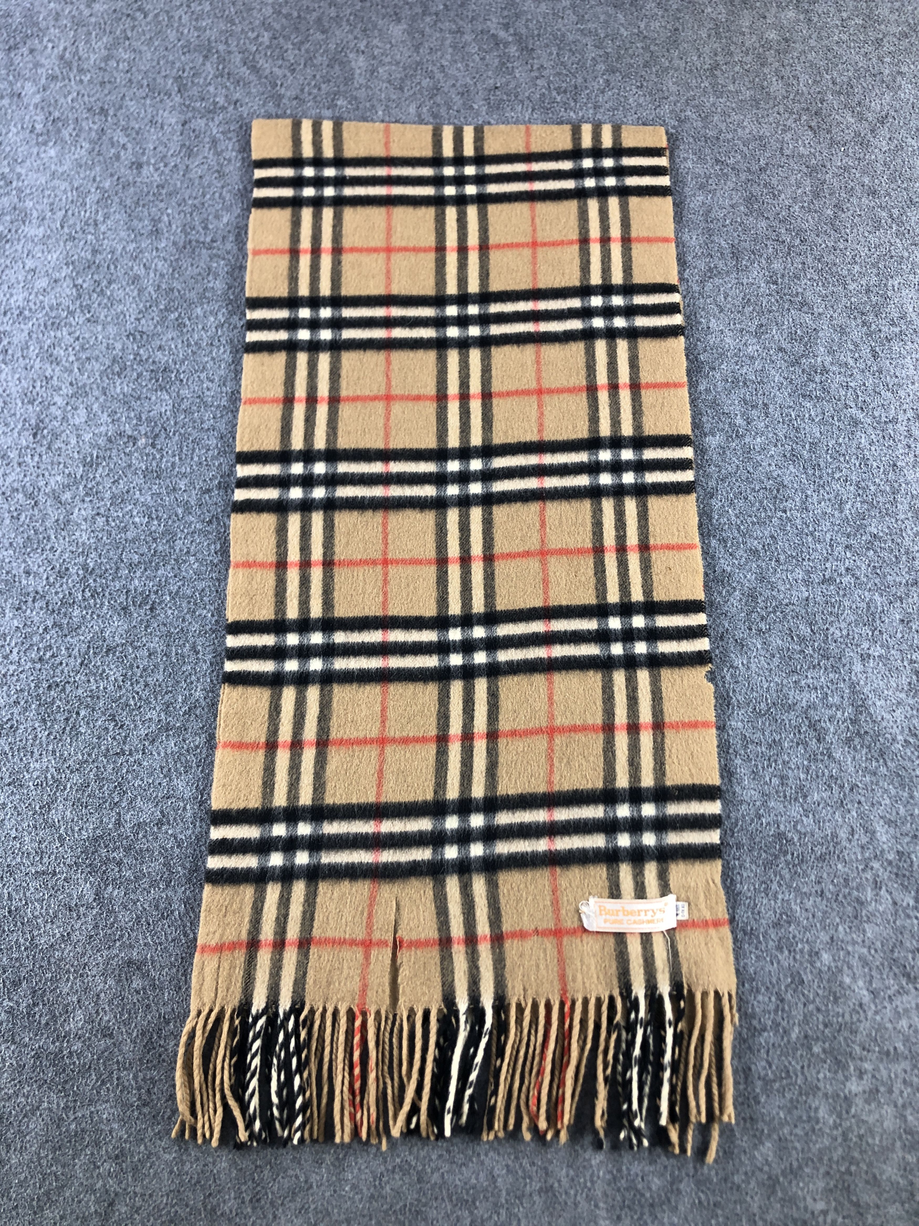 Burberry Burberry Cashmere Scarf / Muffler / Neckwear P820 Size ONE SIZE - 2 Thumbnail