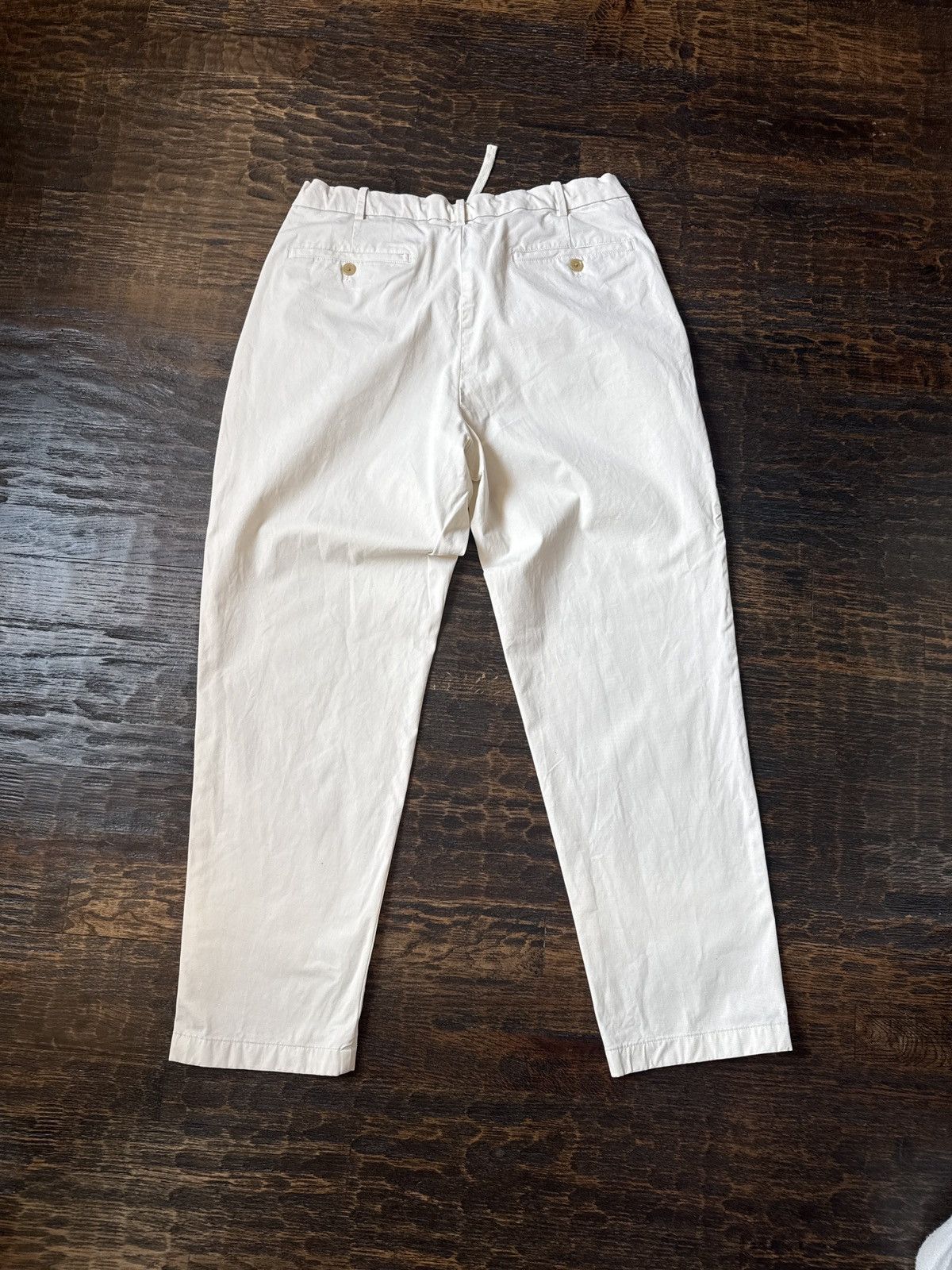 Uniqlo Uniqlo Cream Trousers Size US 33 - 2 Thumbnail