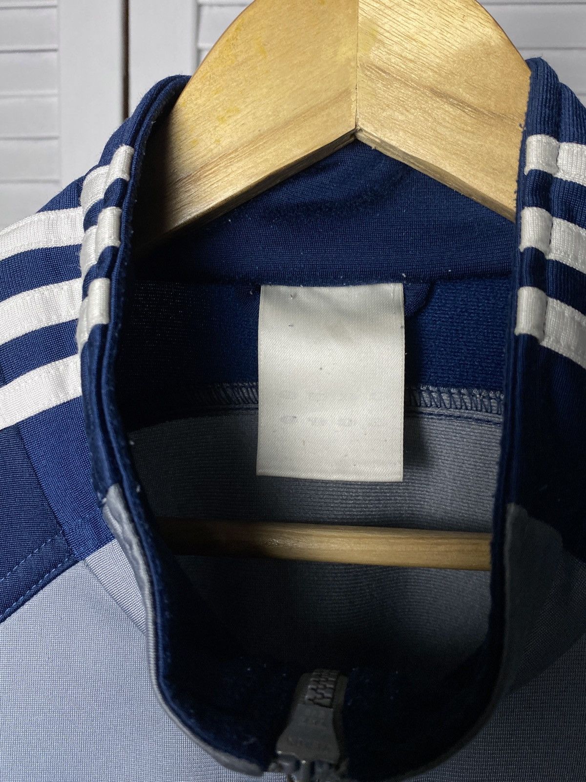 Adidas × Vintage Vintage 00s Adidas Track Retro Jacket Big Back Logo Striped Size US M / EU 48-50 / 2 - 8 Thumbnail