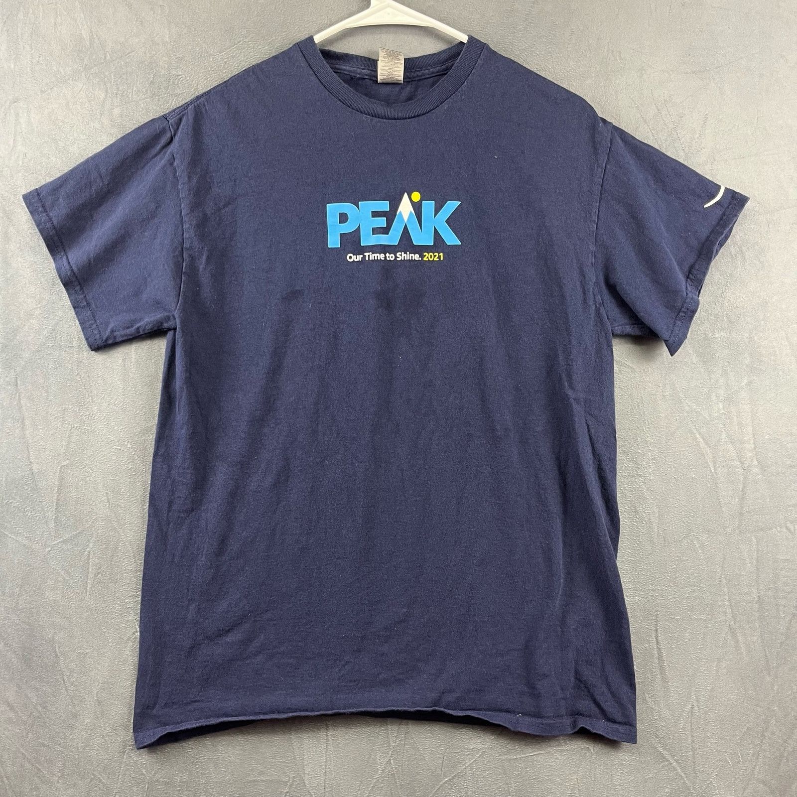 Gildan Blue Peak. Our Time to Shine Amazon Shirt Gildan Mens Medium Size US M / EU 48-50 / 2 - 1 Thumbnail