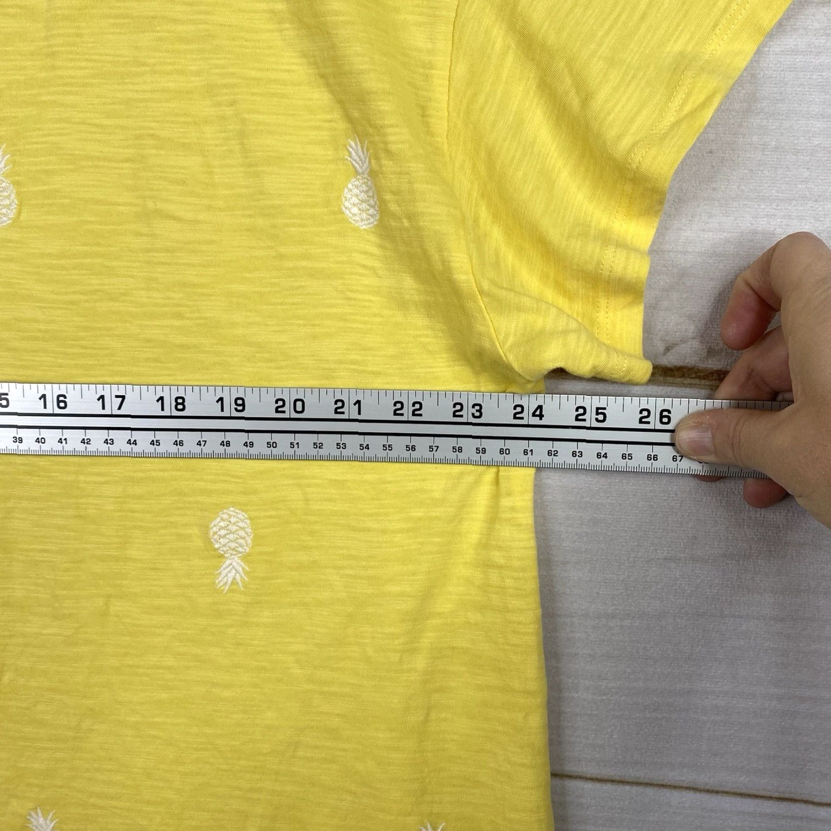 Vintage KIM ROGERS T-Shirt Womens 1X Yellow Pineapples Short Sleeve Collared Split Neck Casual Beach Holiday Shirt Size XL / US 12-14 / IT 48-50 - 5 Thumbnail