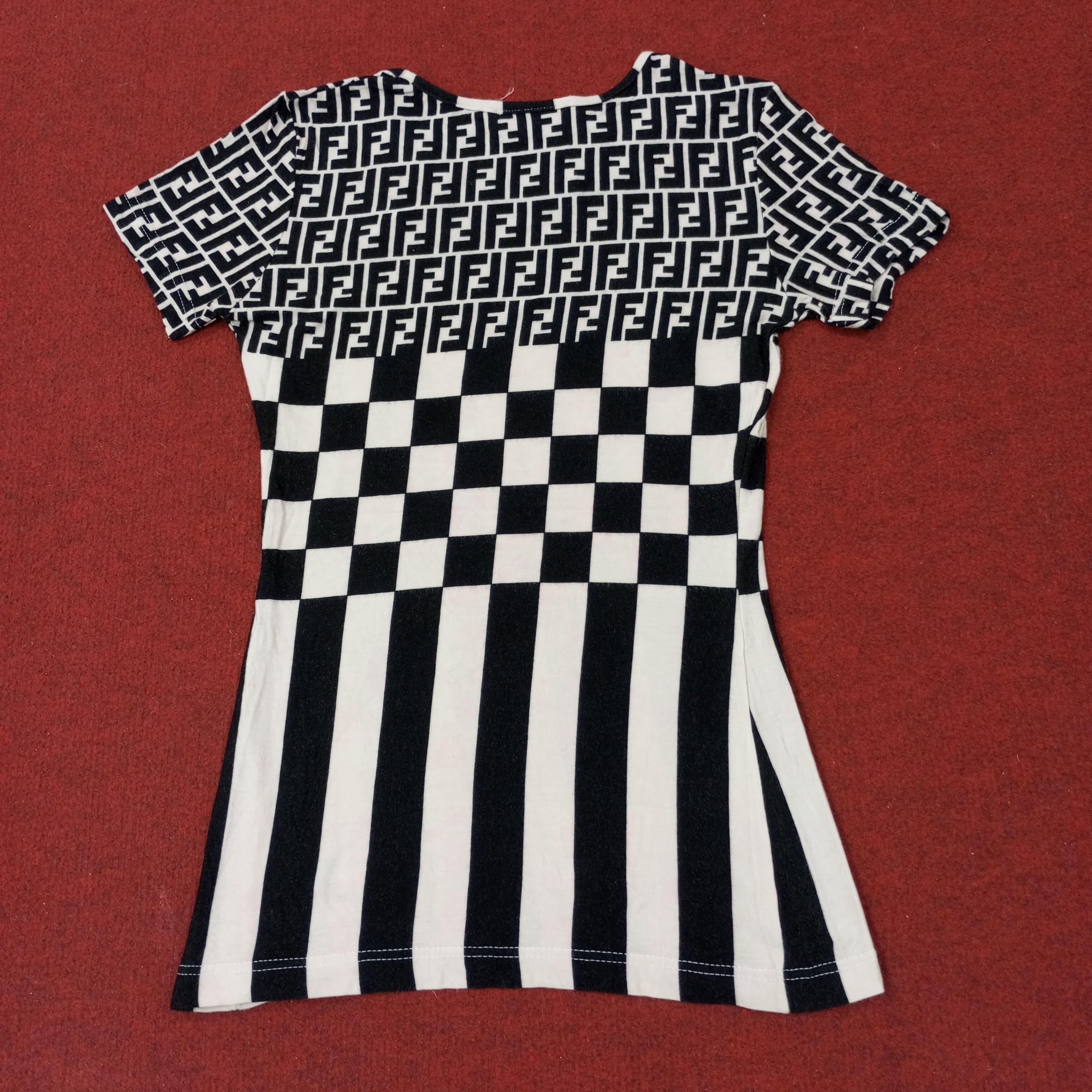 Fendi Fendi Fashion Brand Style Designer Tshirt Size XXS / US 00 / IT 34 - 5 Thumbnail