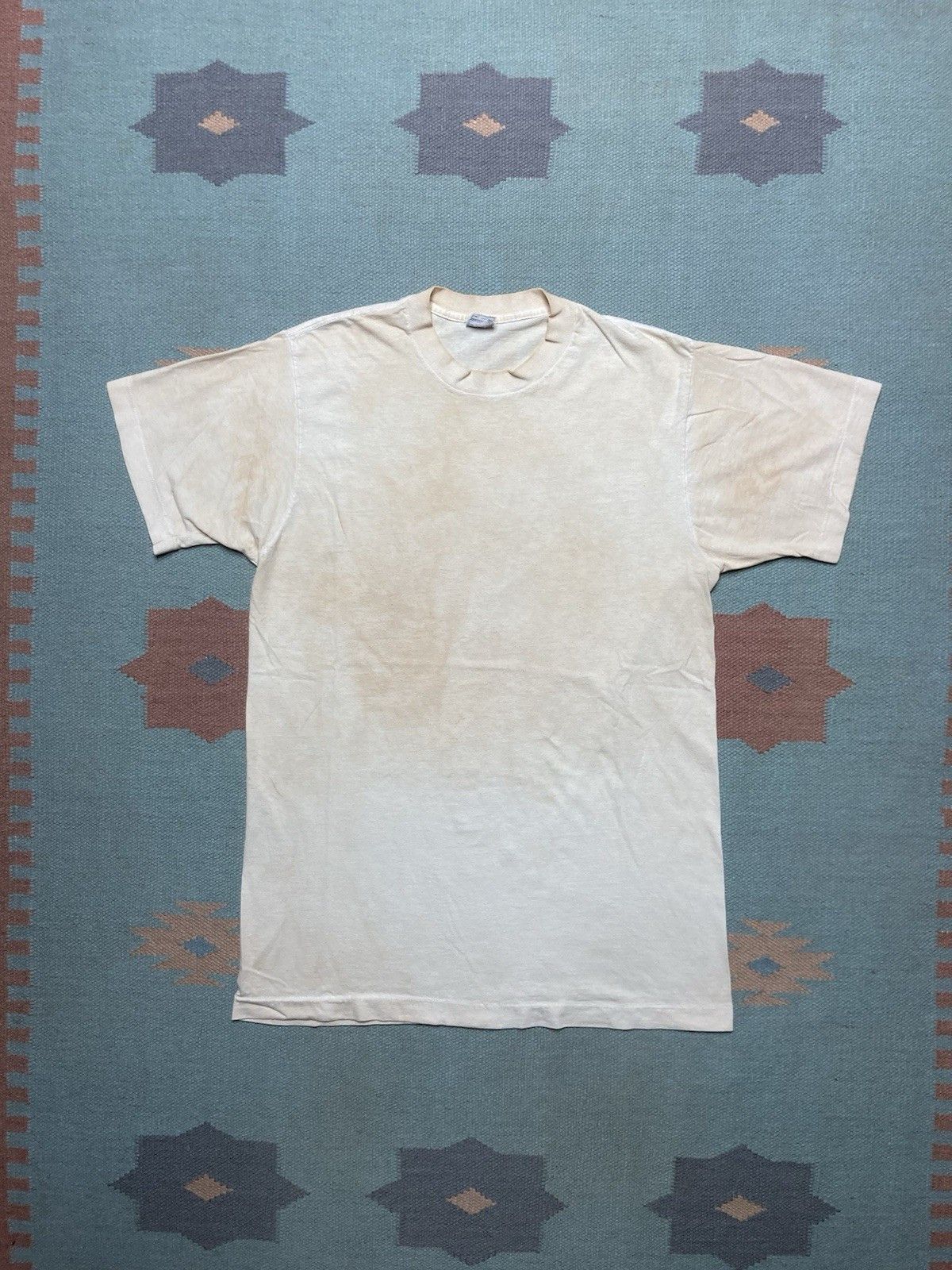 Vintage 80s blank white t shirt BVD grunge soft cotton worn large Size US L / EU 52-54 / 3 - 1 Thumbnail